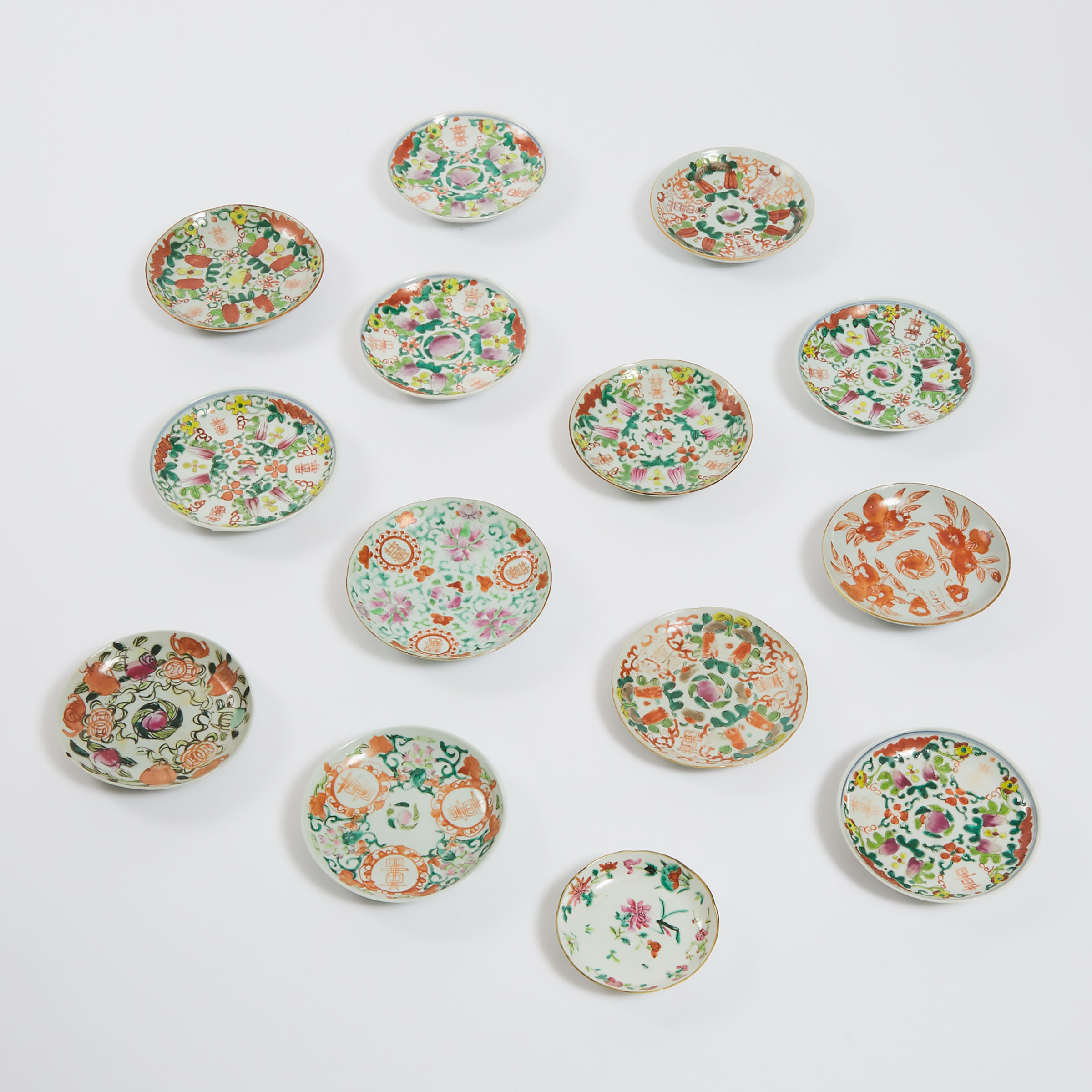 A Group of Fourteen Famille Rose Dishes, Late Qing/Republican Period
