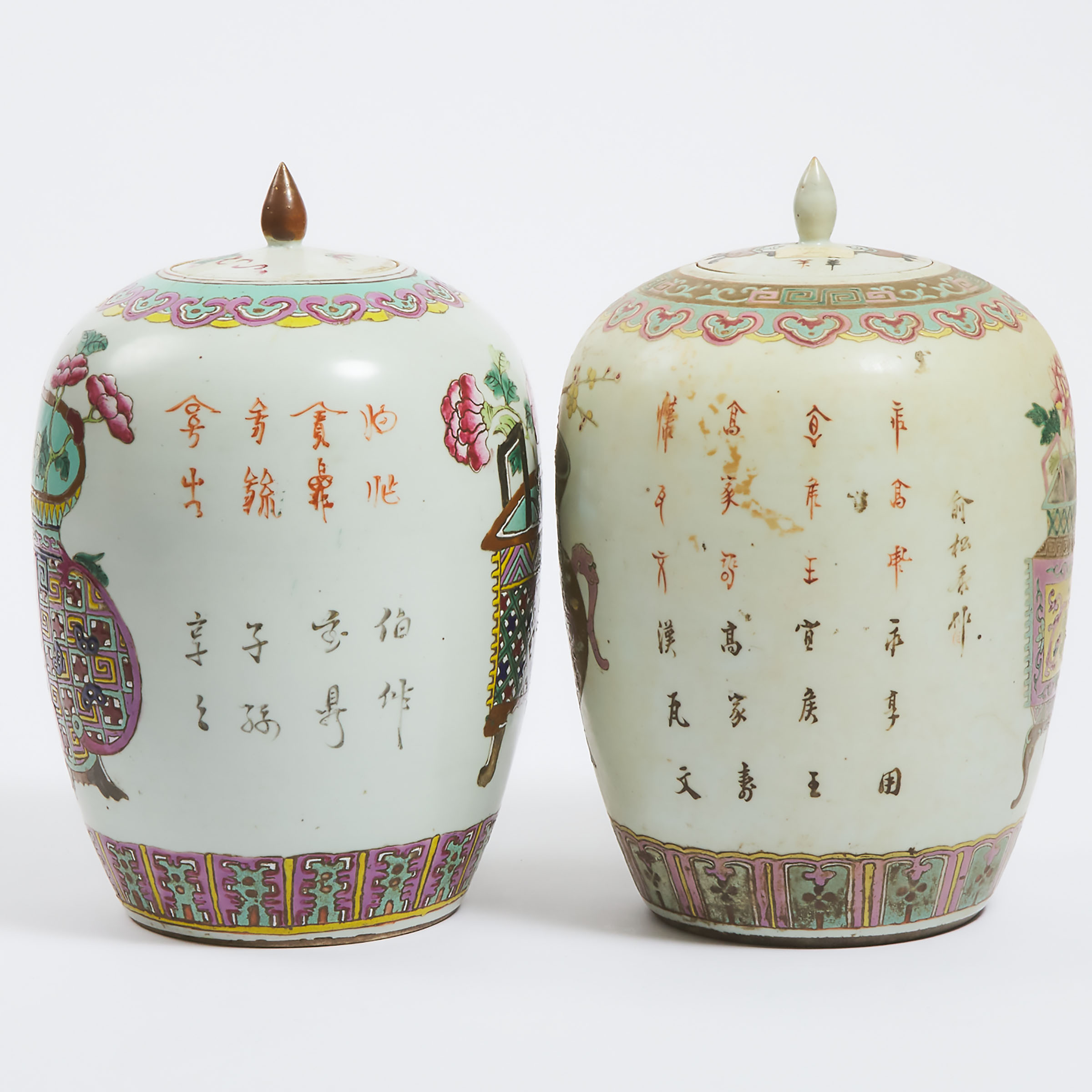 Two Famille Rose 'Hundred Antiques' Lidded Jars, Republican Period