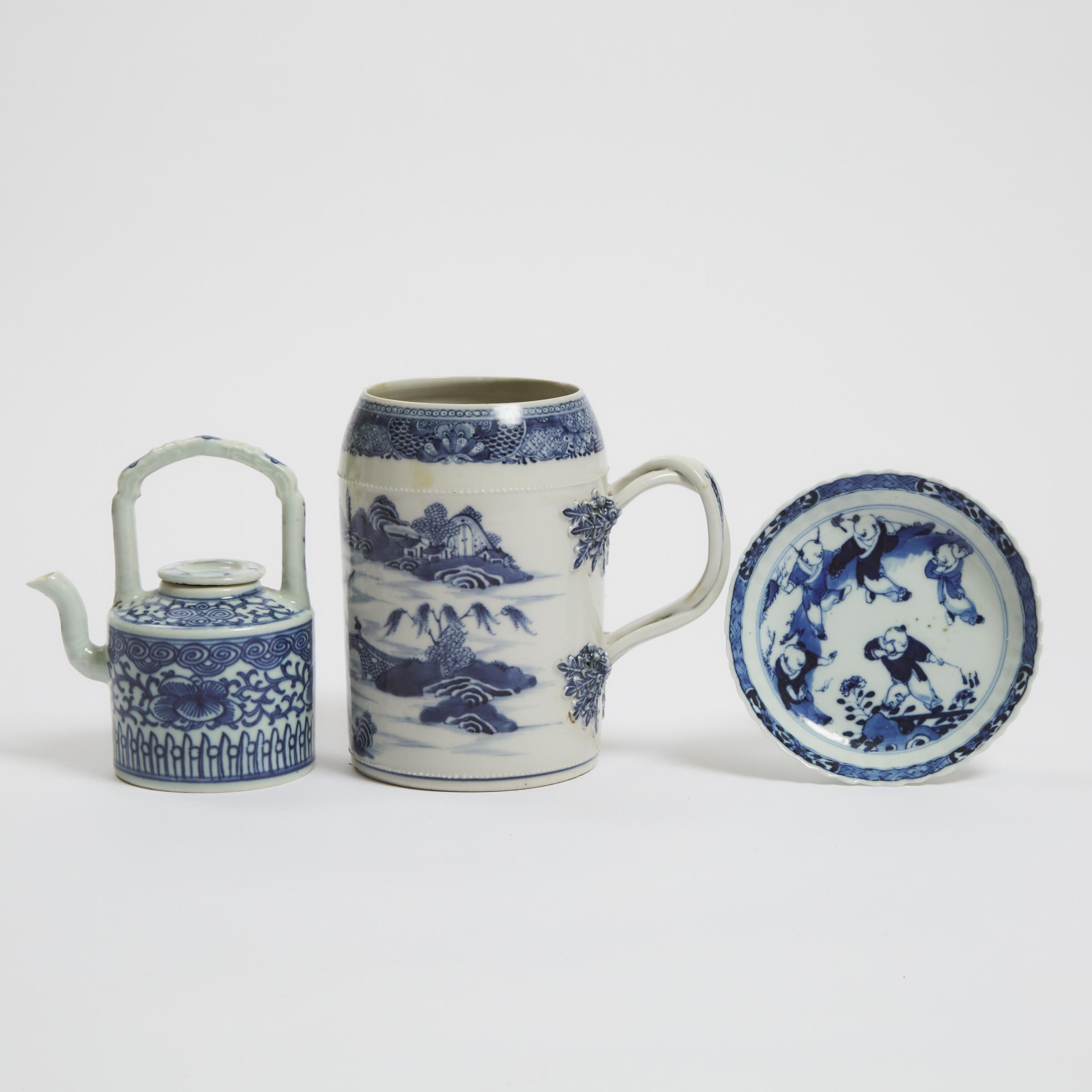 A Group of Three Chinese Export Blue and White Wares, 18th/19th Century