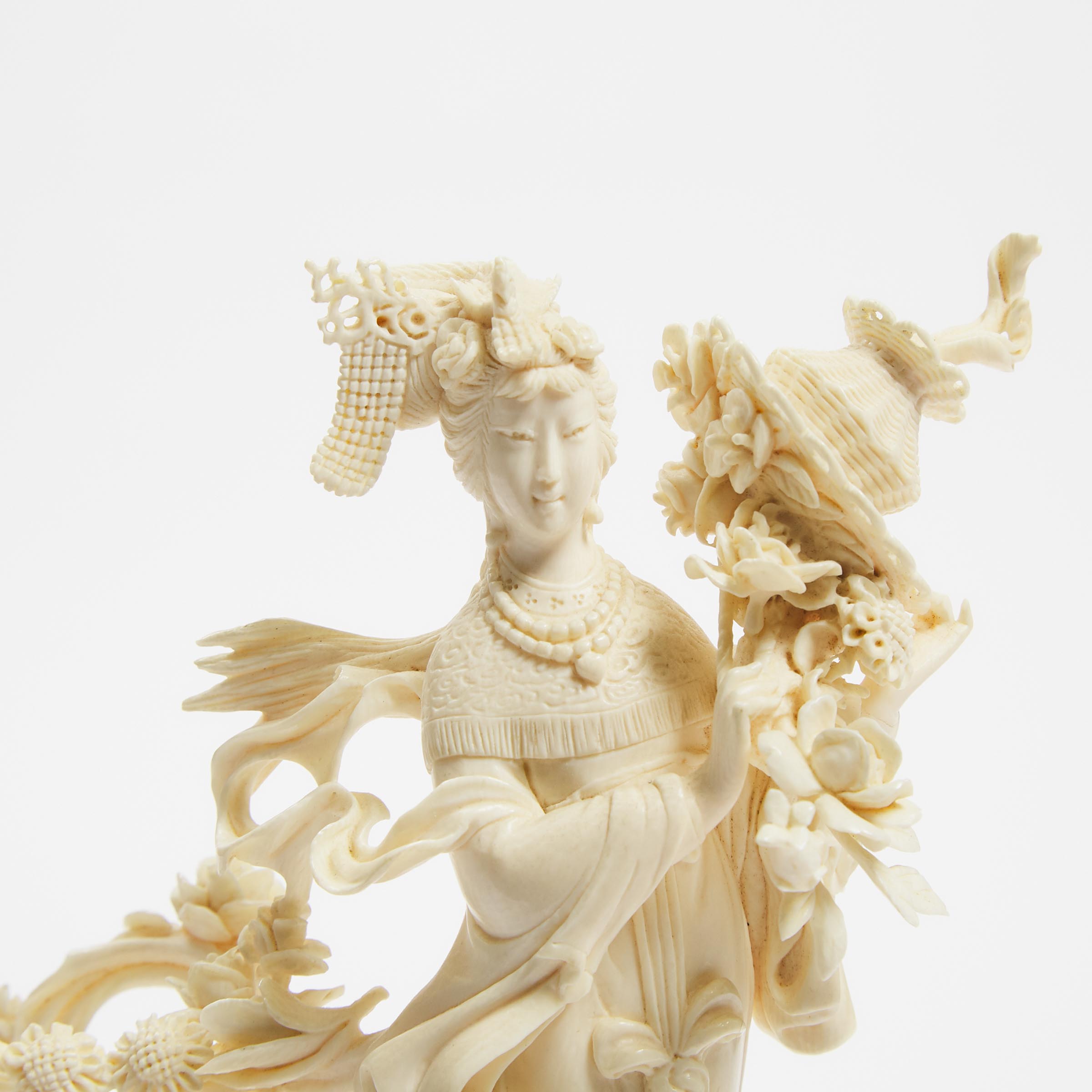 An Ivory Figure of a Female Immortal, Mid 20th Century
