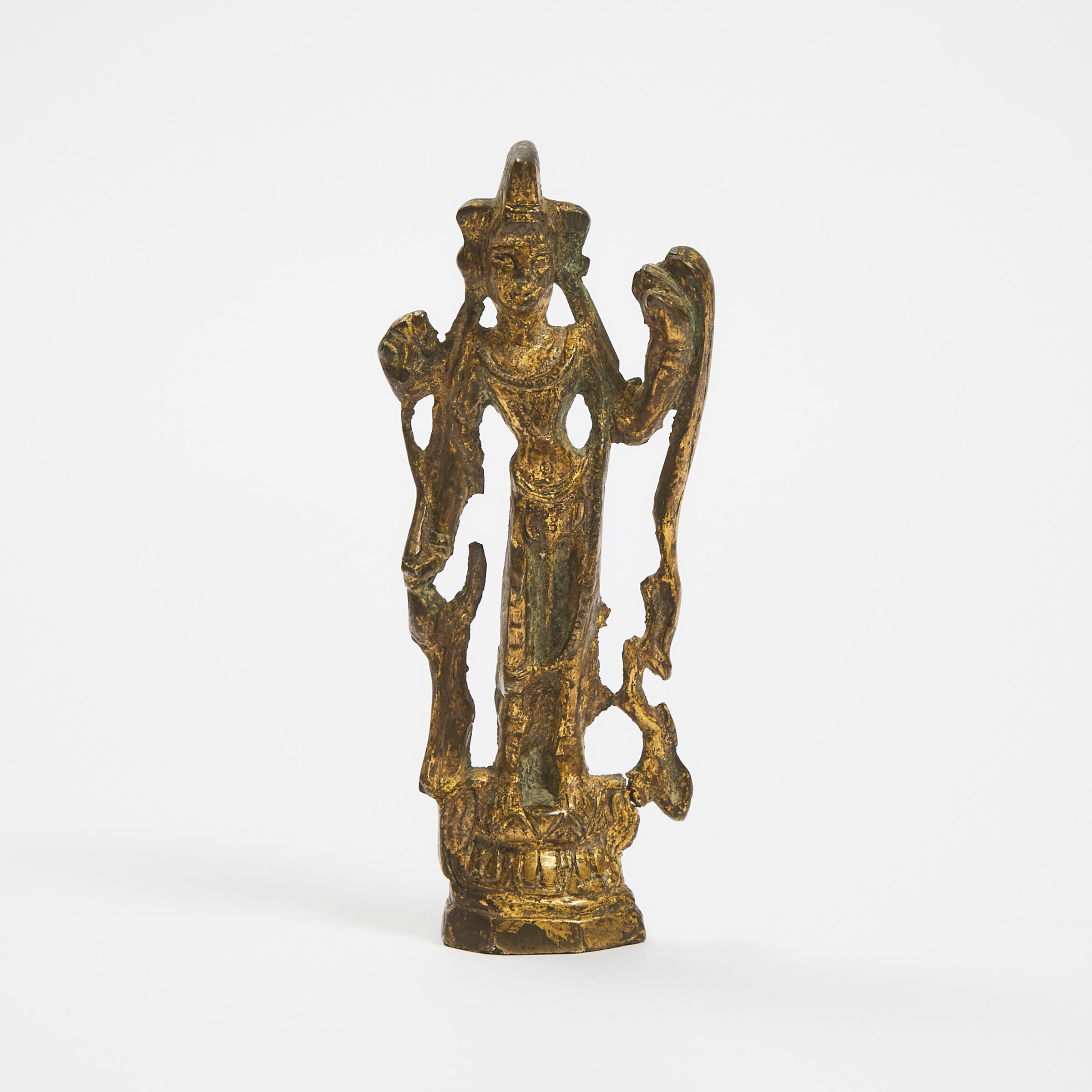 A Gilt Bronze Figure of Avalokiteshvara (Guanyin), Tang Dynasty (AD 618-907)