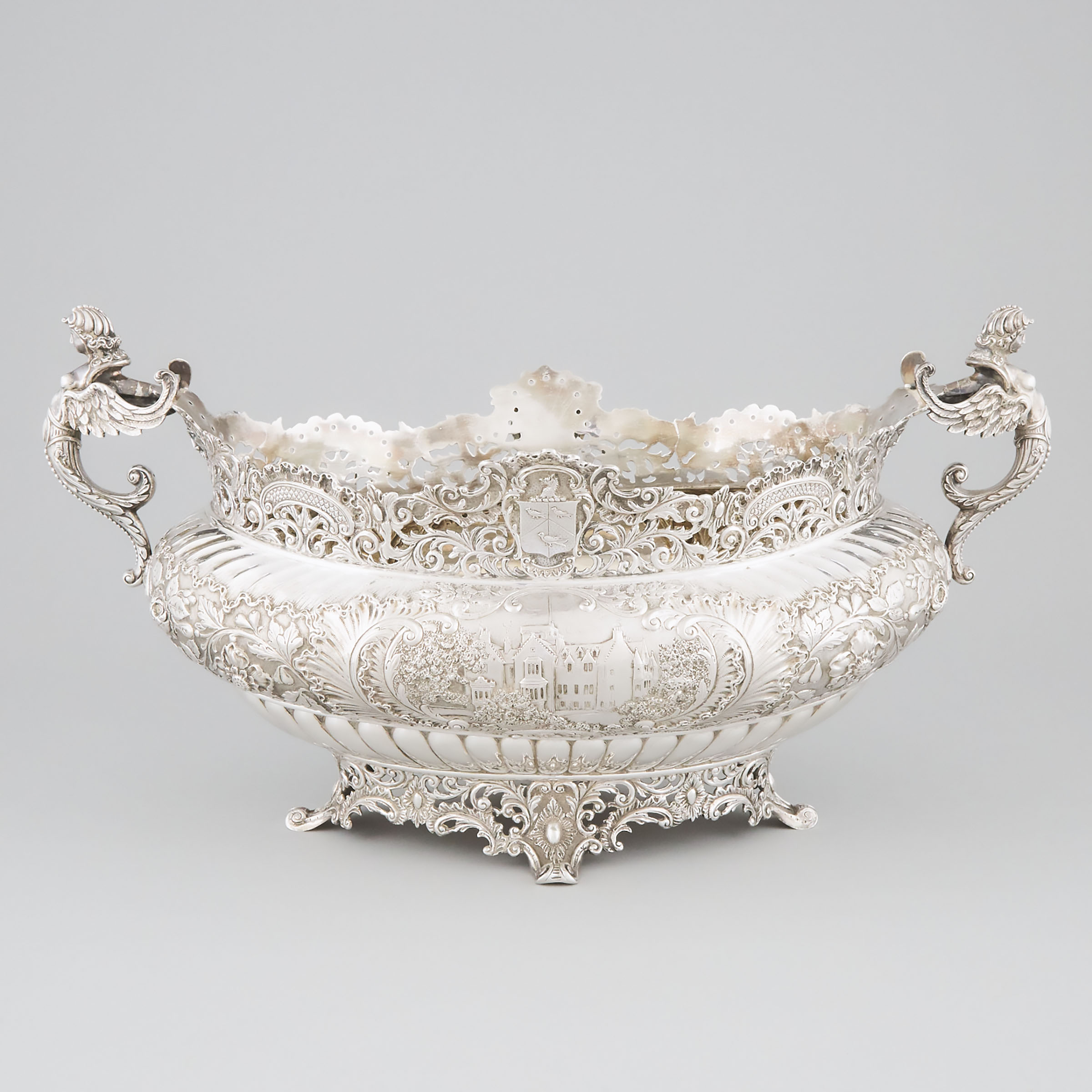 Late Victorian Scottish Silver Two-Handled Oval Centrepiece, George Edward & Sons, Glasgow, 1897