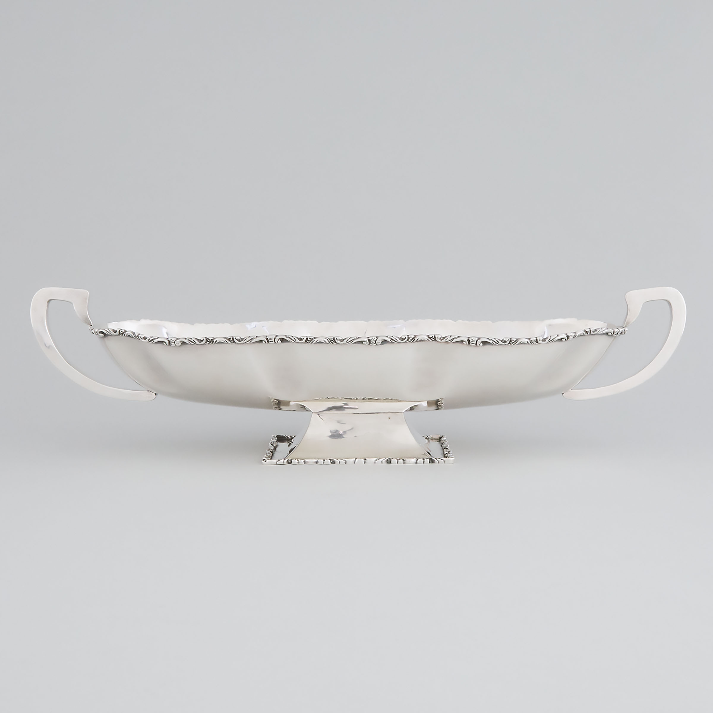 Mexican Silver Two-Handled Oval Centrepiece Bowl, mid-20th century