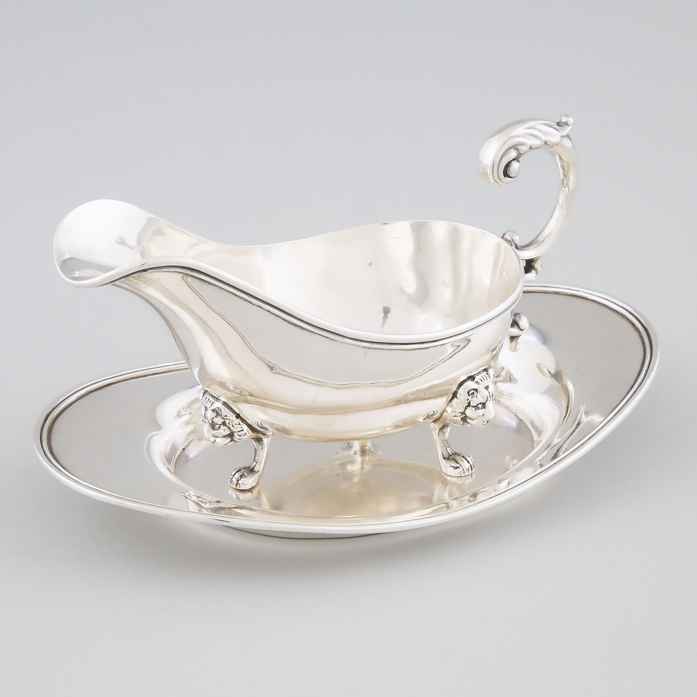 Canadian Silver Sauce Boat and Stand, Henry Birks & Sons, Montreal, Que., 1953/54