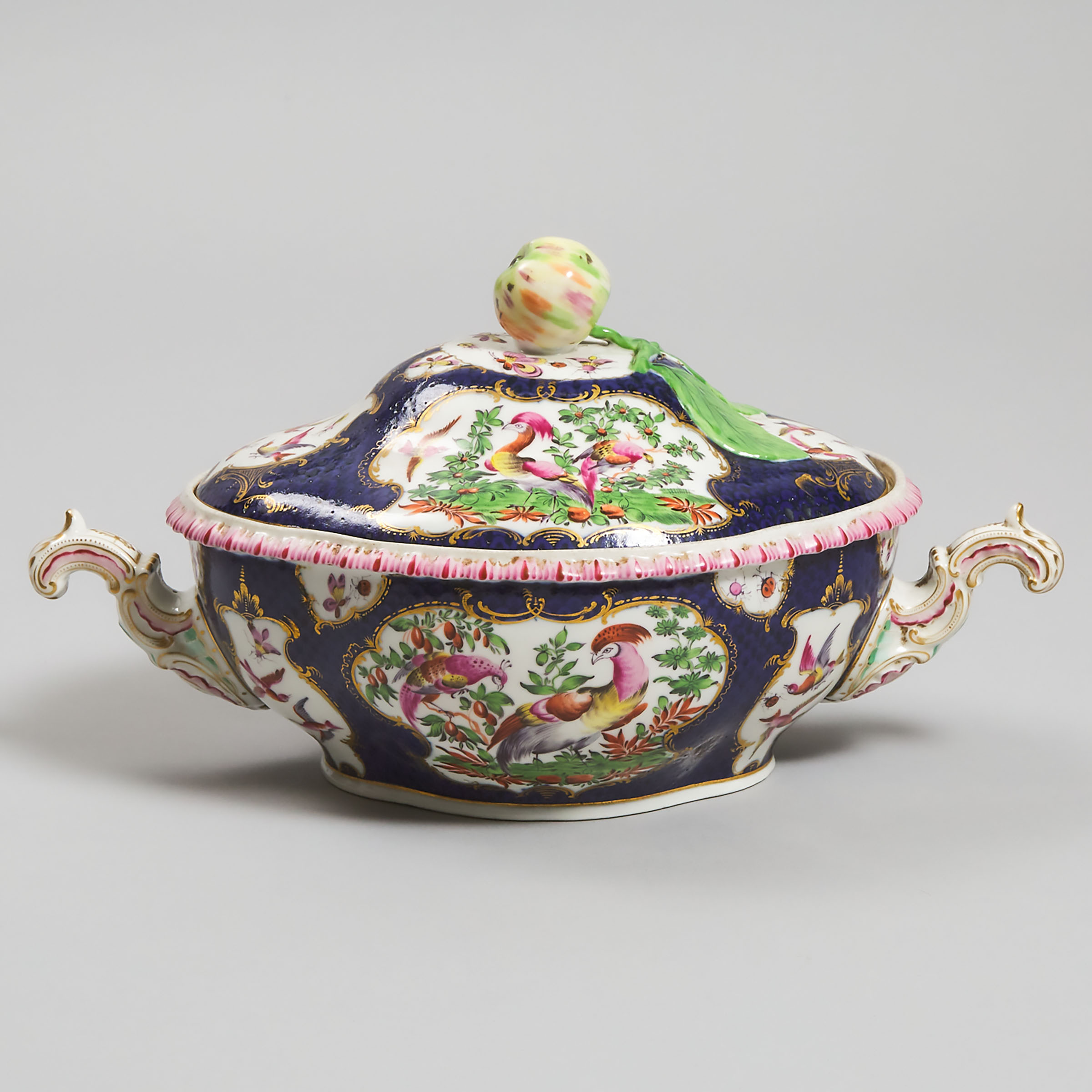 Samson 'Worcester' Scale Blue Ground Exotic Birds Covered Tureen, c.1900