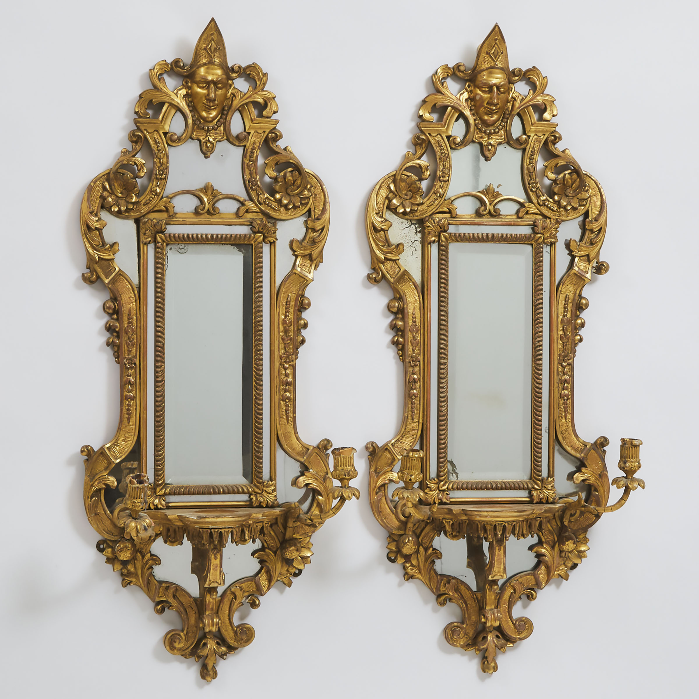 Pair Continental Mirror Back Giltwood Wall Sconce Brackets, early 20th century