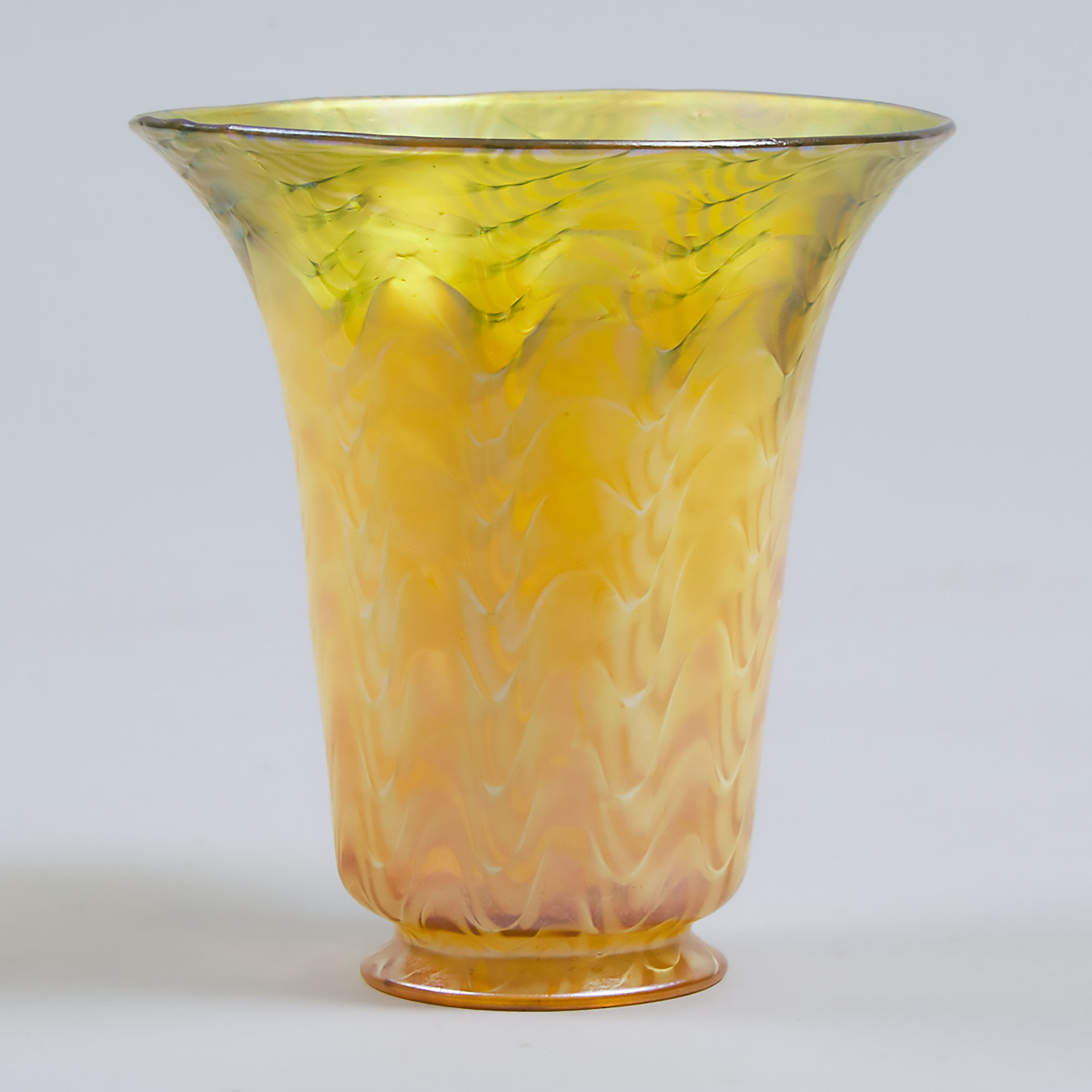 Quezal Iridescent Glass Shade, early 20th century