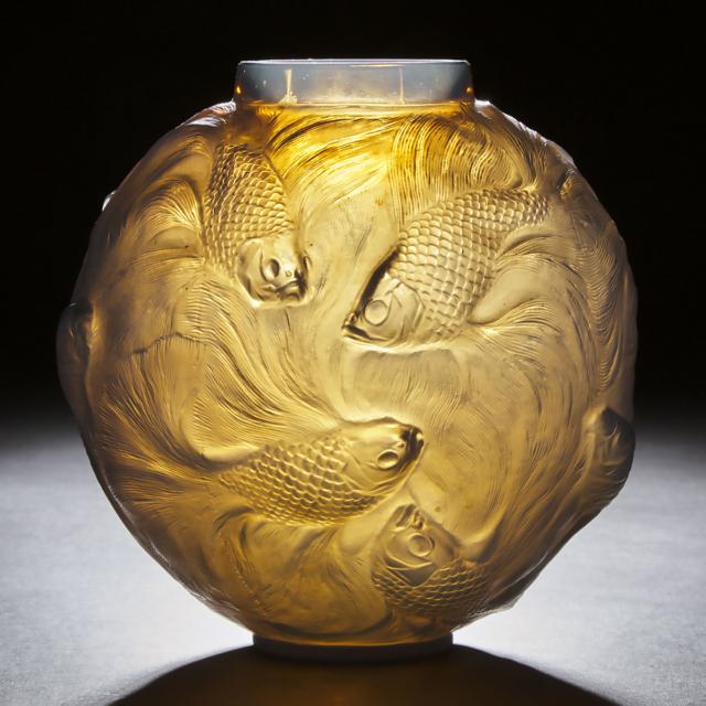 ‘Formose’, Lalique Moulded and Grey-Cased Opalescent Glass Vase, c.1930
