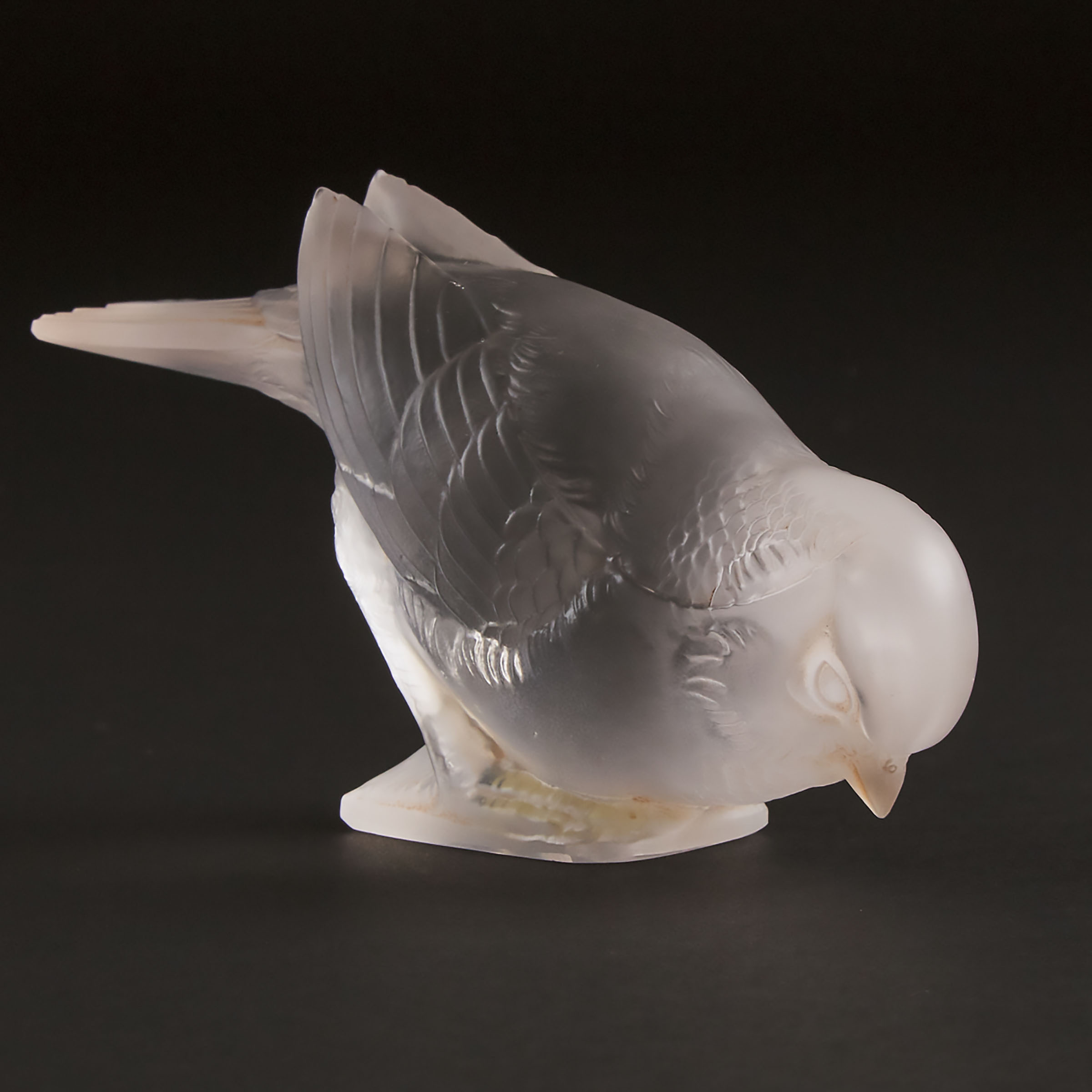 'Moineau Hardi', Lalique Moulded and Frosted Glass Sparrow, 1930s