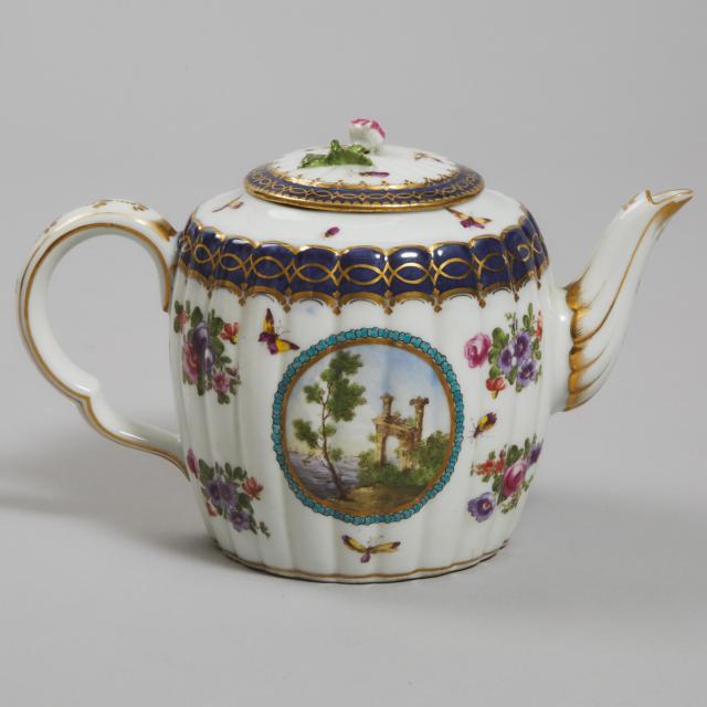 Samson 'Lord Henry Thynne' Worcester-Style Fluted Teapot, c.1900
