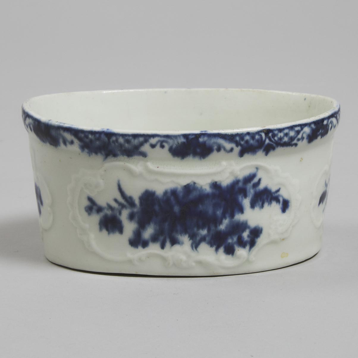 Worcester Moulded and Blue Painted Oval Potting Pot, c.1765-70
