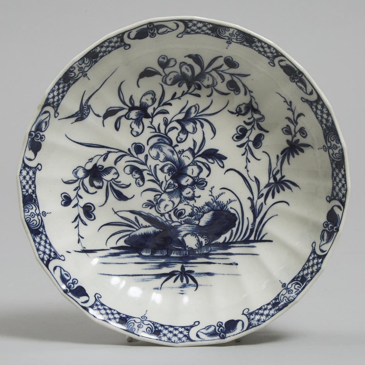Worcester 'Hollow Rock Lily' Pattern Saucer Dish, c.1770