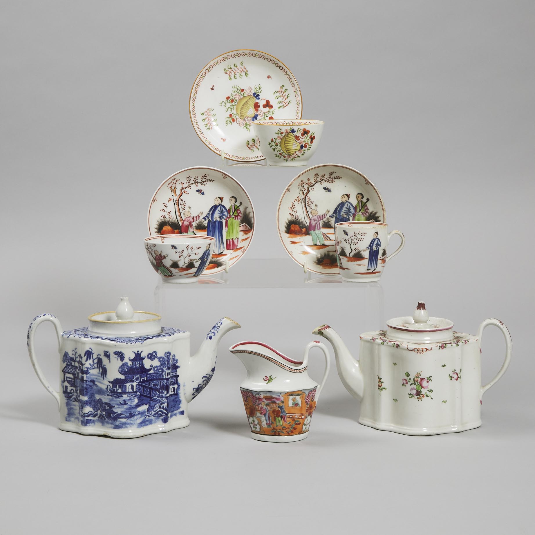 Group of New Hall Tea Wares, late 18th/early 19th century