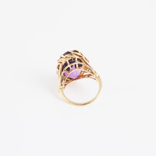 10k Yellow Gold Cocktail Ring
