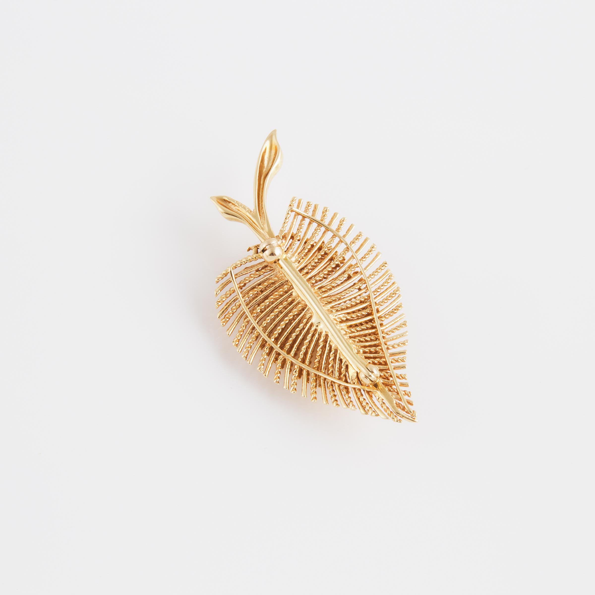14k Yellow Gold Leaf Brooch