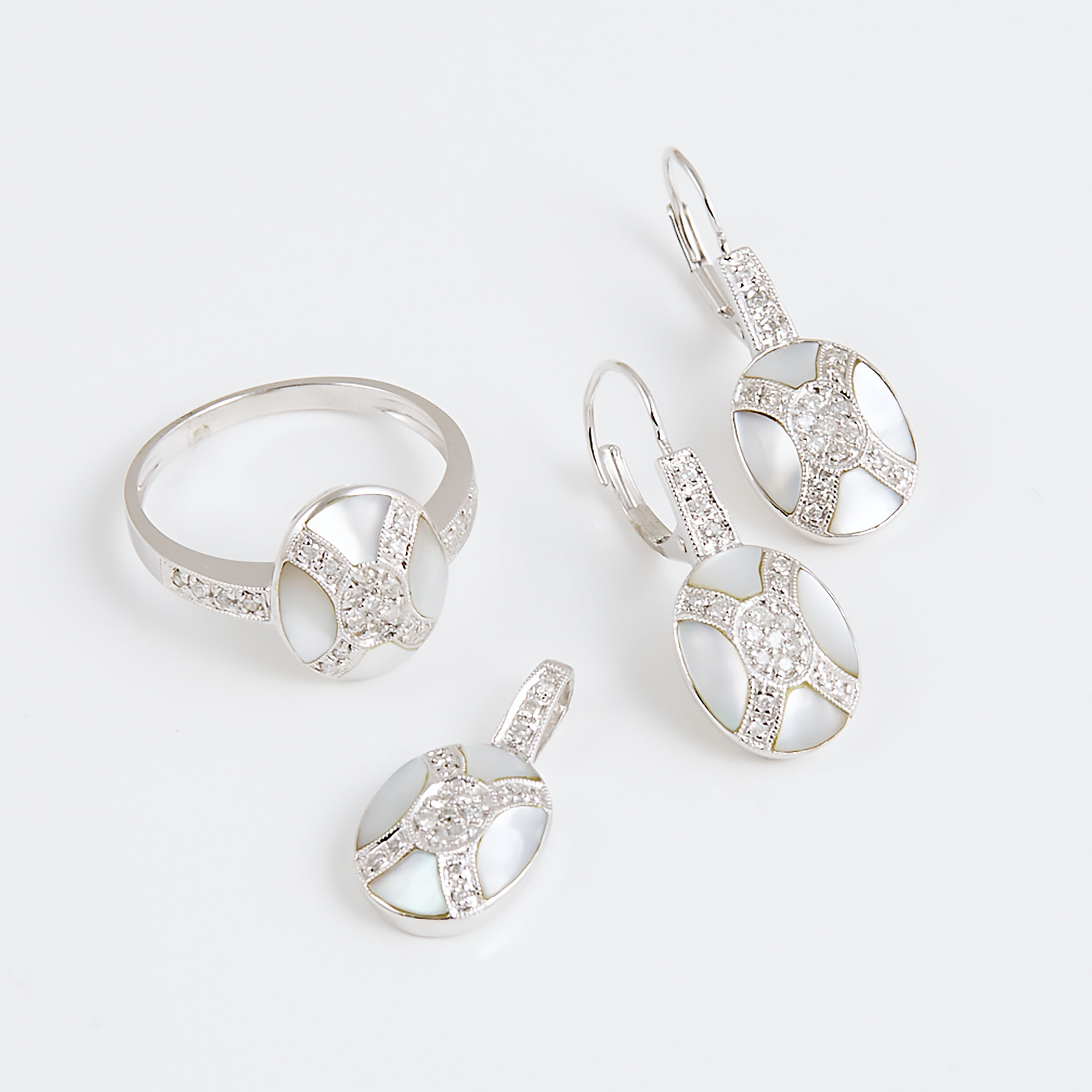 14k White Gold Jewellery Suite