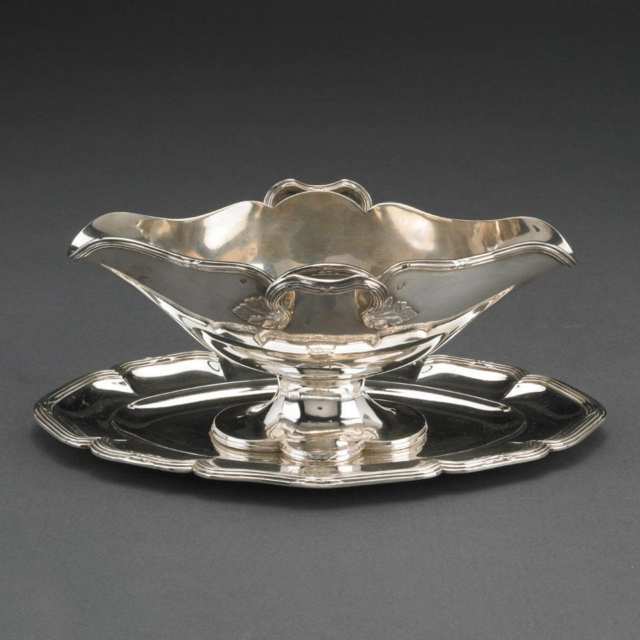 Pair of French Silver Sauce Boats, Emile Puiforcat, Paris, early 20th century