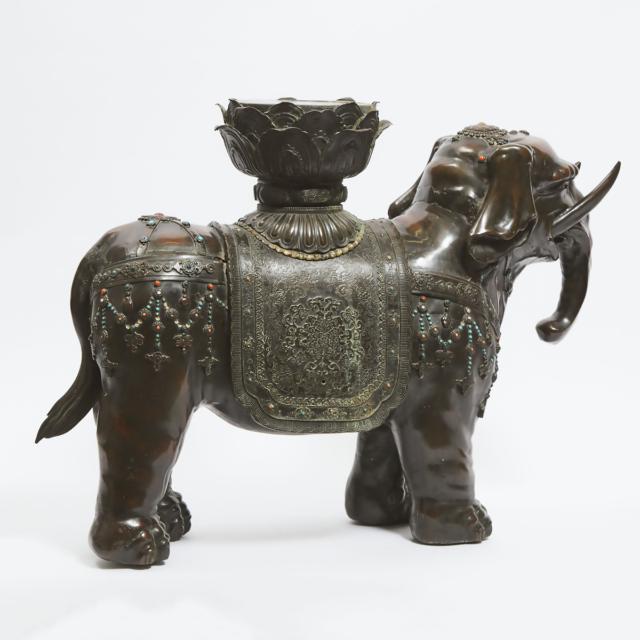 A Large Bronze Figure of an Elephant, 18th/19th Century