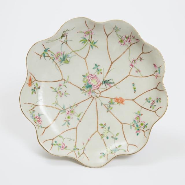 A Famille Rose 'Lotus' Footed Bowl, Xianfeng Mark, 20th Century