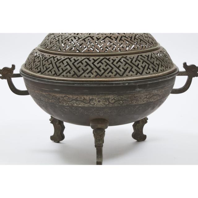 A Massive Chinese Bronze Tripod Incense Burner/Brazier and Cover, Qing Dynasty, 18th/19th Century