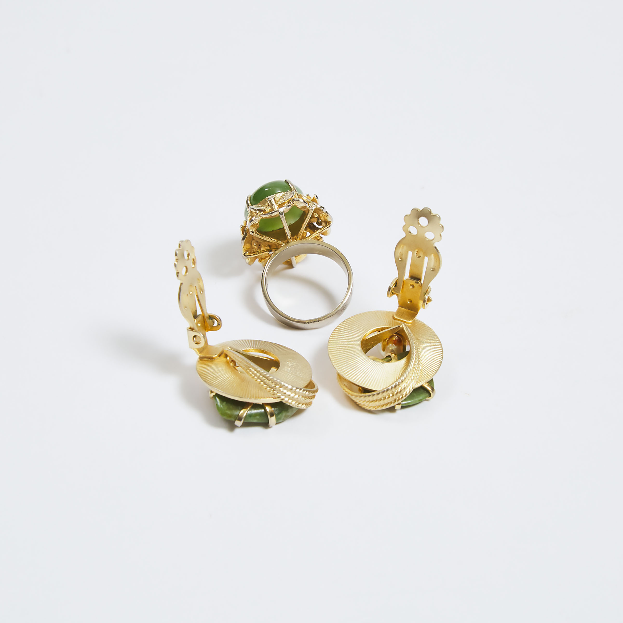 A Set of Three Chinese Spinach Jade-Inset Gold Plated Jewellery Pieces