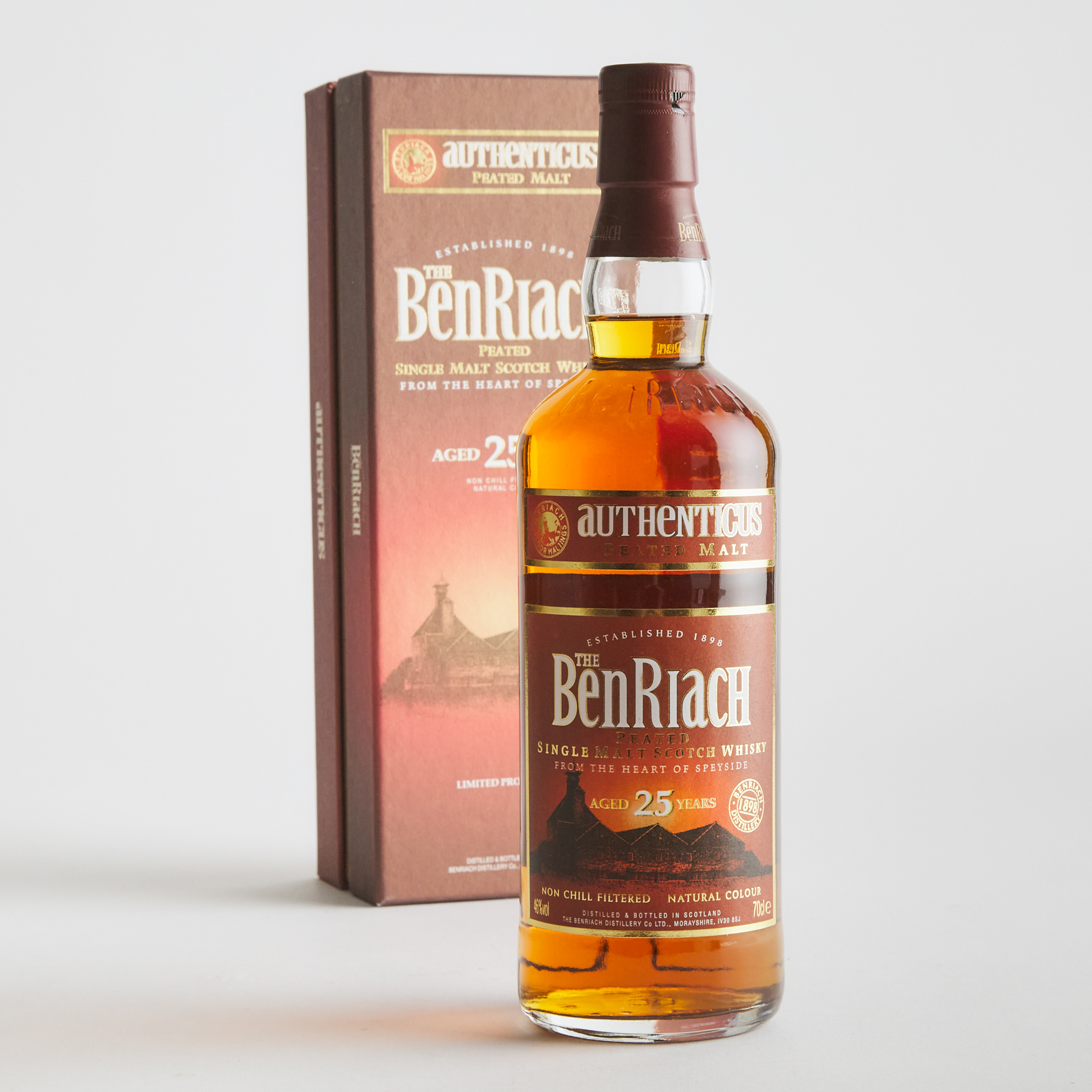 THE BENRIACH SINGLE PEATED MALT SCOTCH WHISKY 25 YEARS (ONE 70 CL)