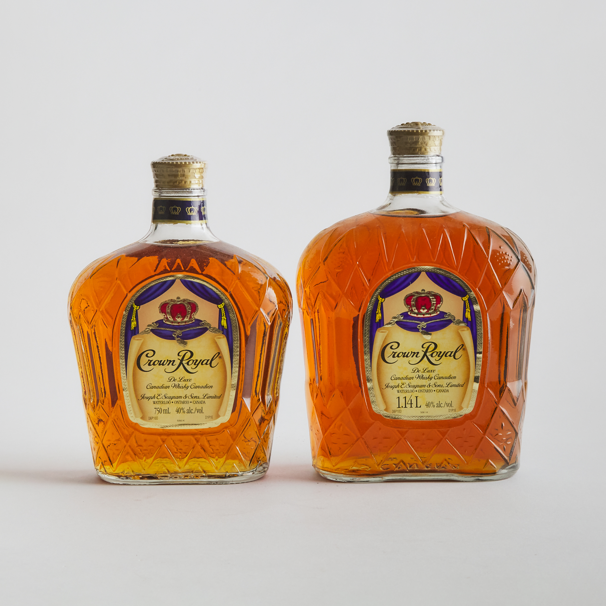 CROWN ROYAL FINE DELUXE CANADIAN WHISKY (ONE 750 ML)
CROWN ROYAL FINE DELUXE CANADIAN WHISKY (ONE 1000 ML)