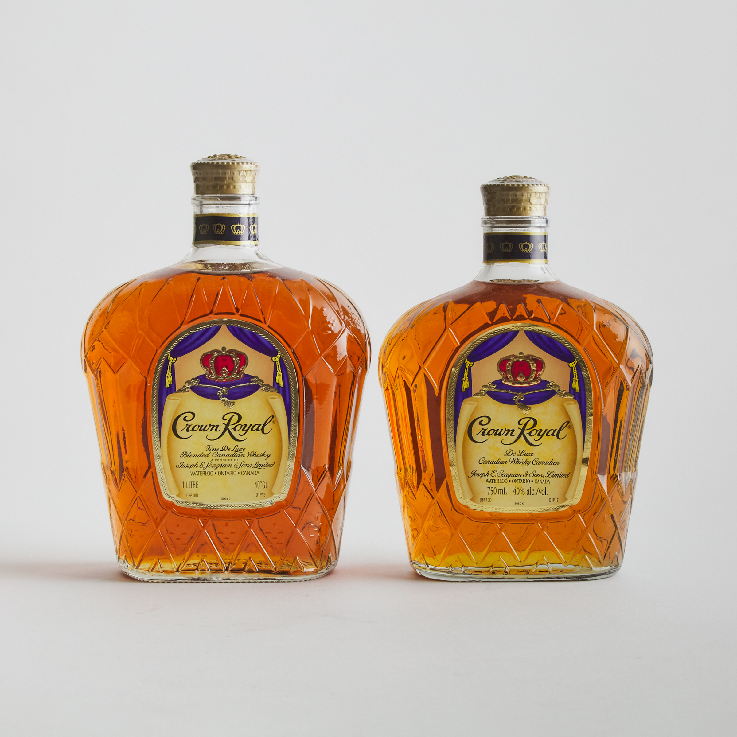CROWN ROYAL FINE DELUXE CANADIAN WHISKY (ONE 750 ML)
CROWN ROYAL FINE DELUXE CANADIAN WHISKY (ONE 1140 ML)