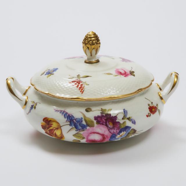 Derby Covered Bowl, c.1825
