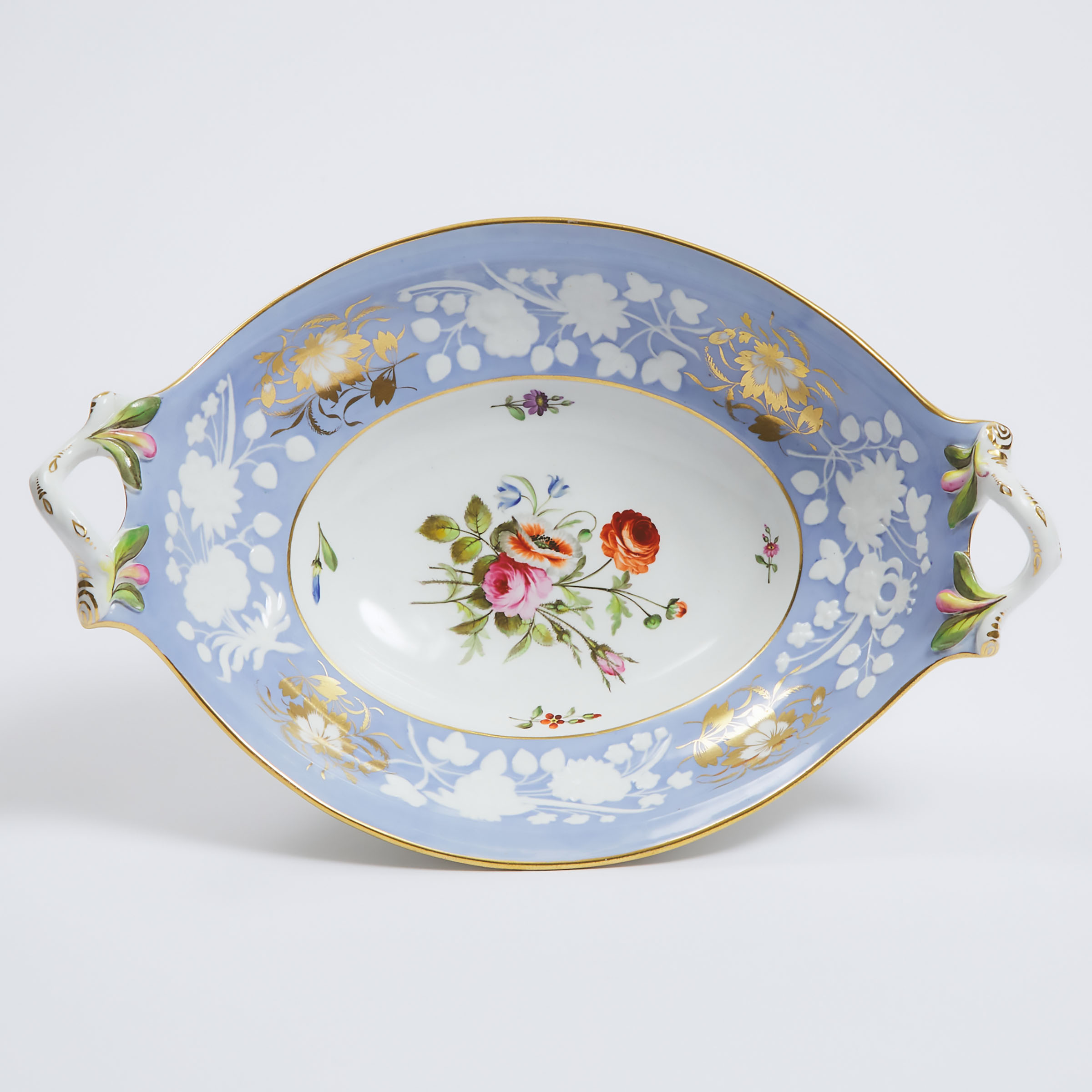 Spode Lilac Ground Oval Footed Comport and a Pair of Hexagonal Dishes, c.1815-20