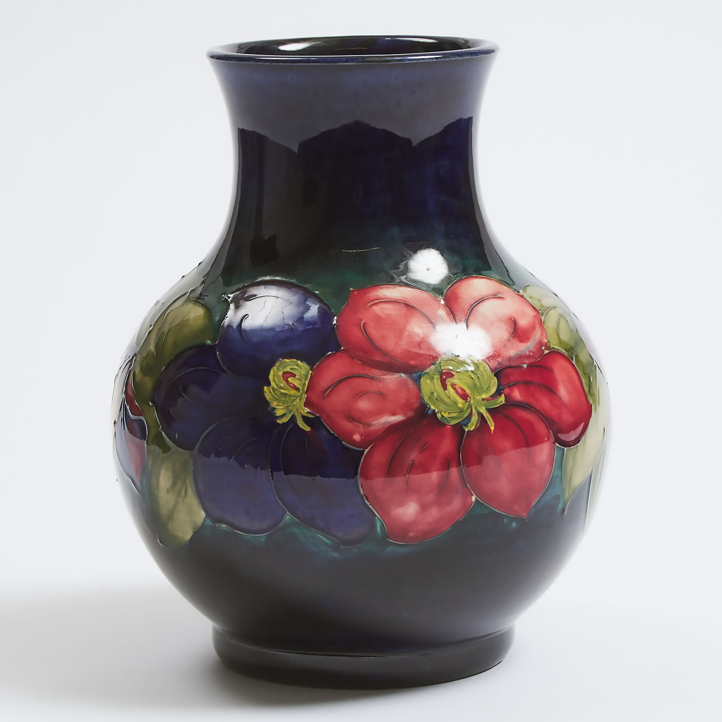 Moorcroft Clematis Vase, c.1945-49