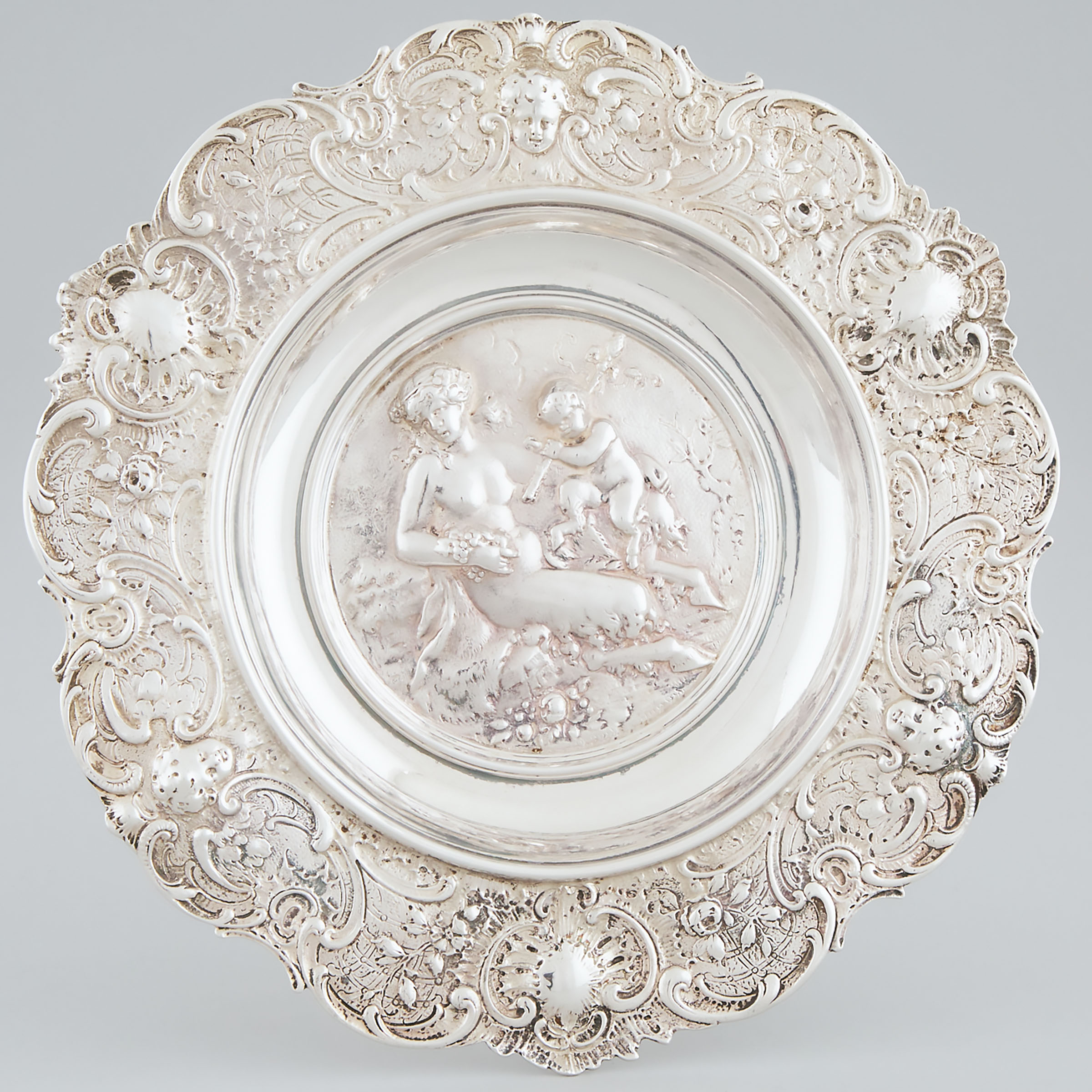 Late Victorian Anglo-German Silver Shaped Circular Dish, John Aldwinckle & Thomas Slater, London, 1892