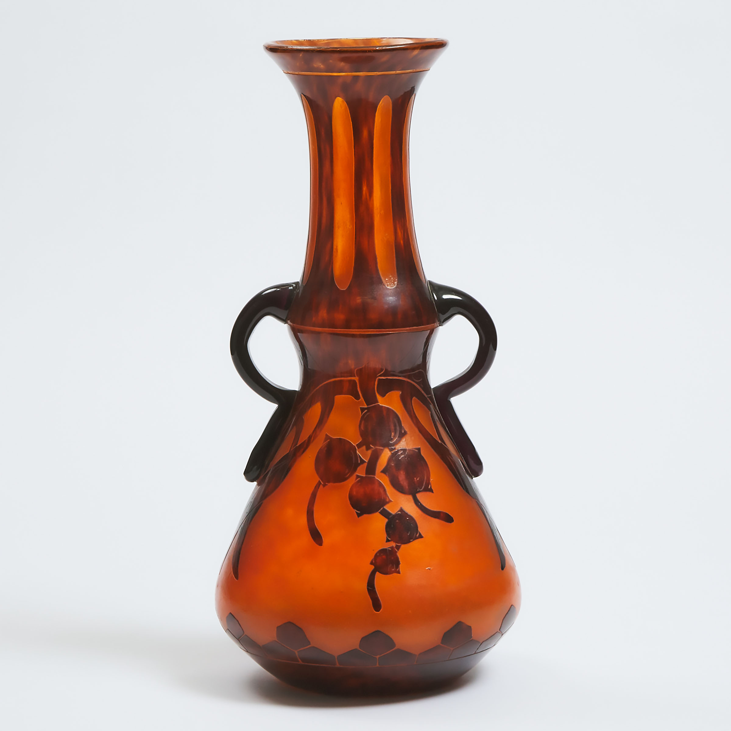 Le Verre Français Cameo Glass Large Two-Handled 'Eucalyptus' Vase, c.1925