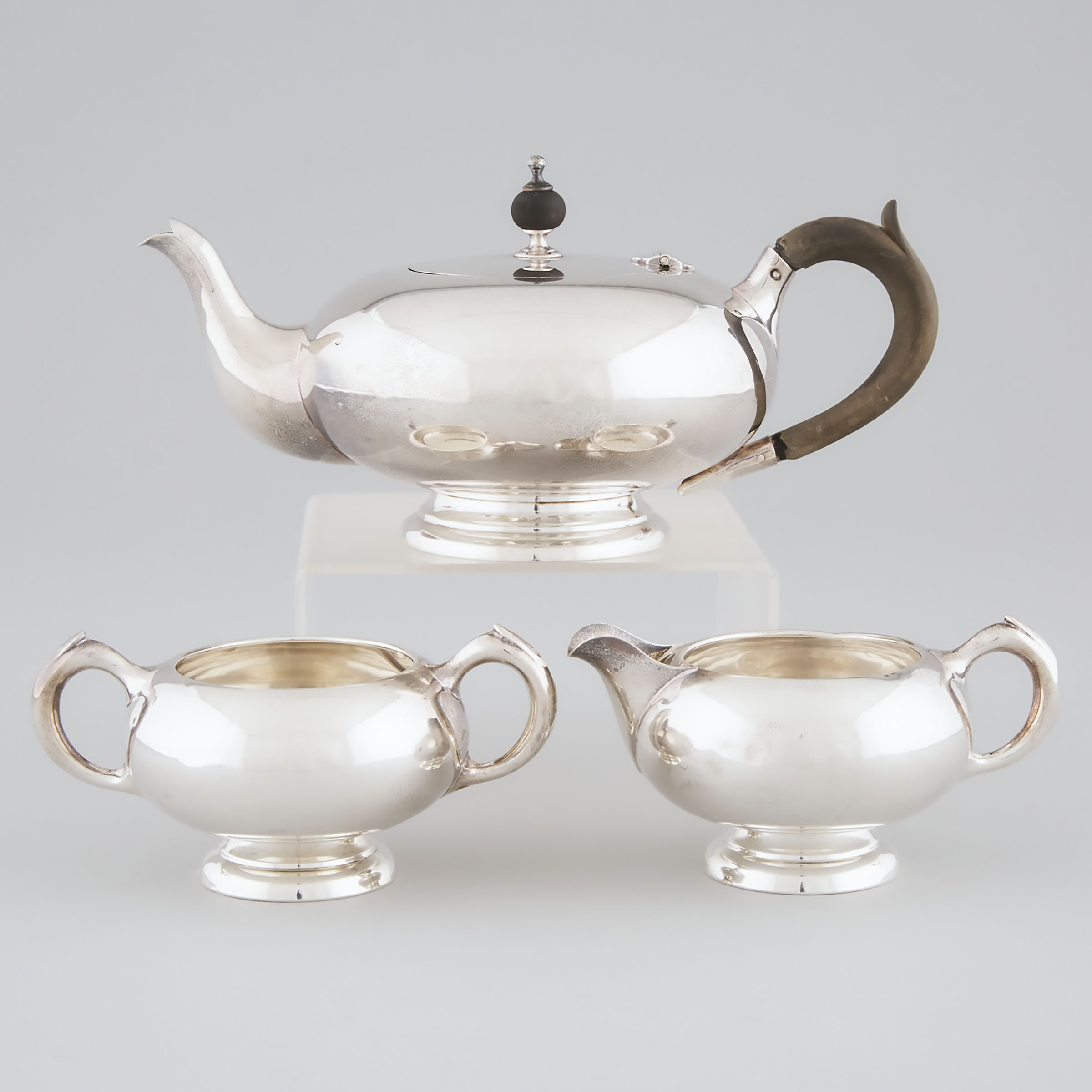 Canadian Silver Tea Service, P.W. Ellis & Co., Toronto, On., early 20th century