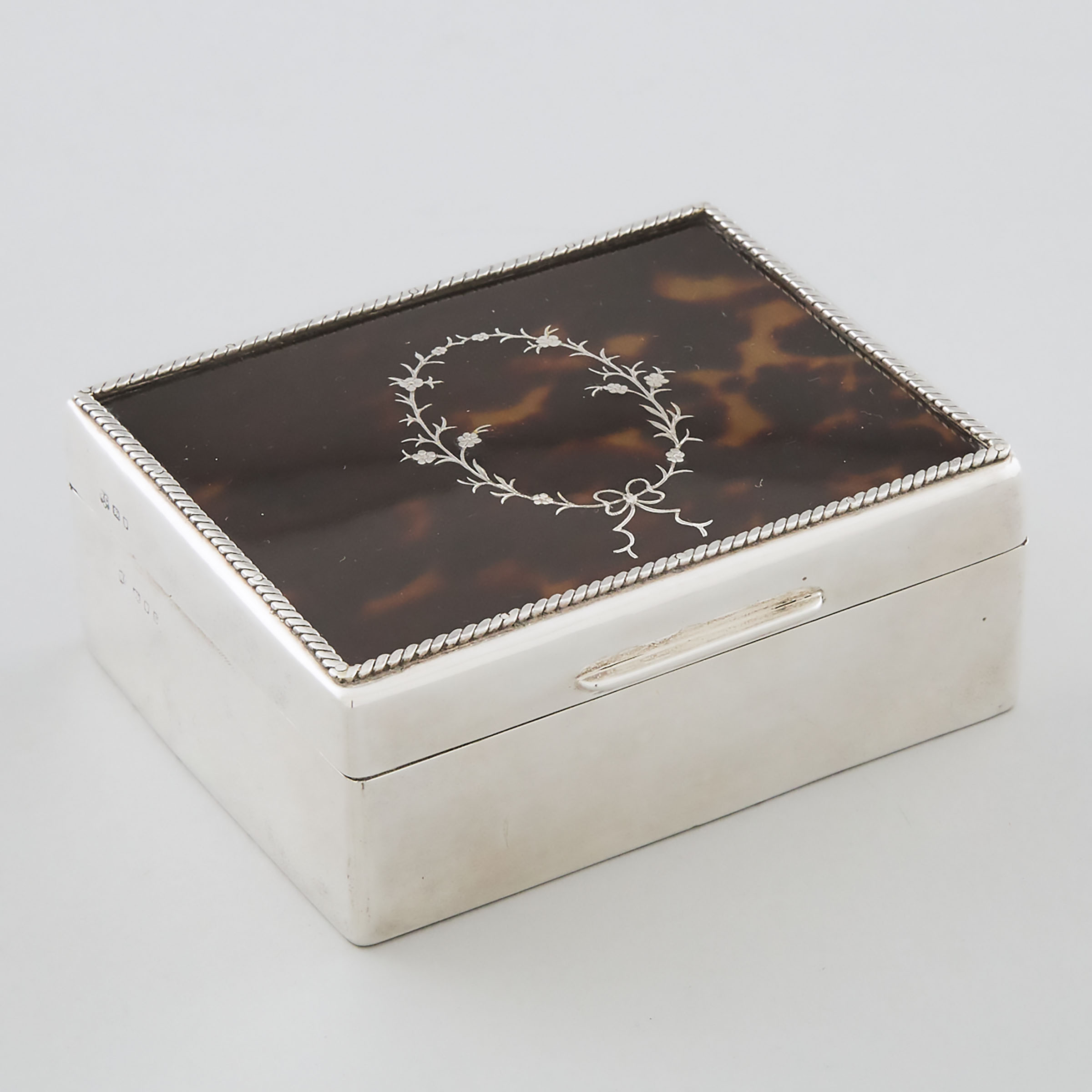 English Silver and Tortoiseshell Rectangular Cigarette Box, William Comyns & Sons, London, 1941