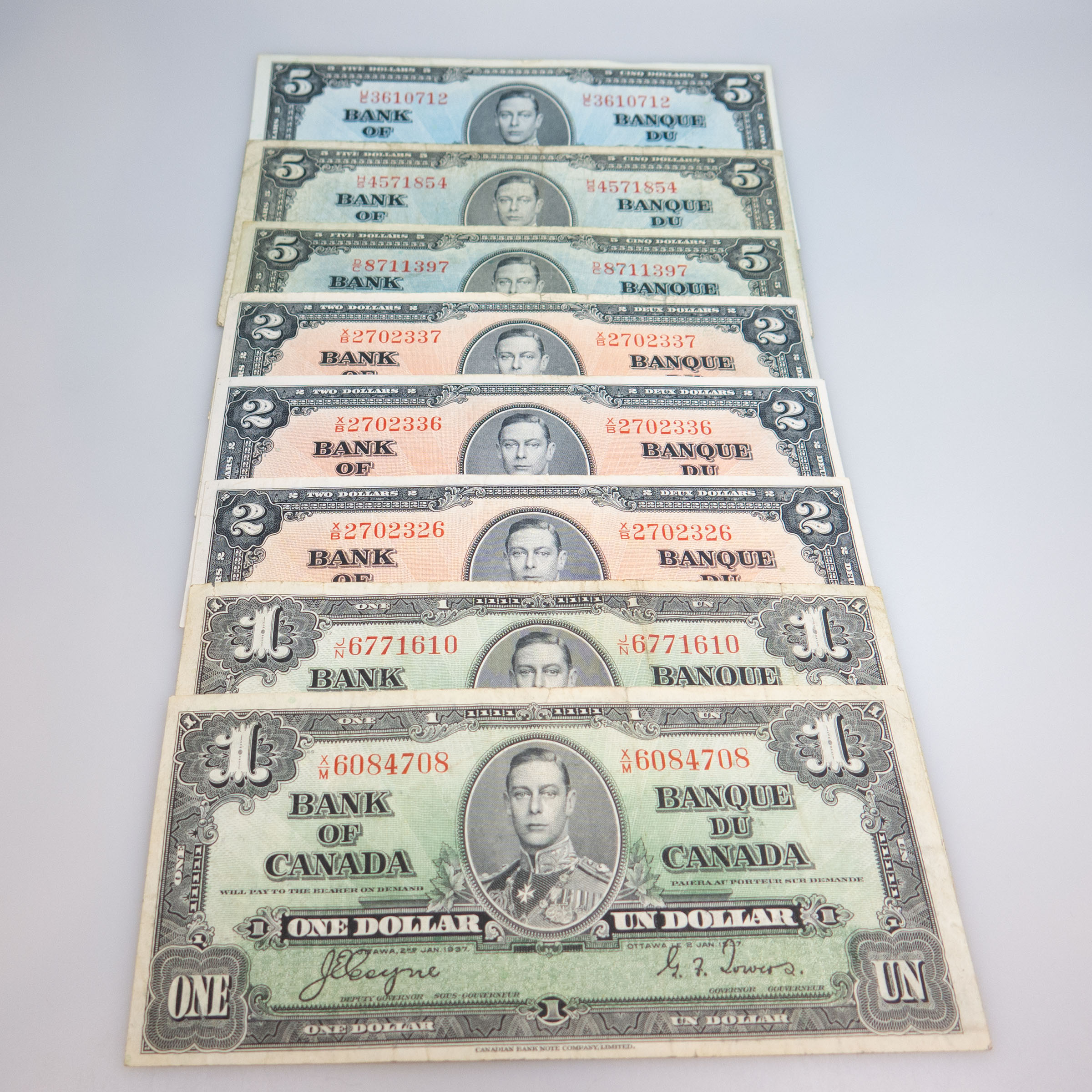 8 Canadian 1937 Bank Notes