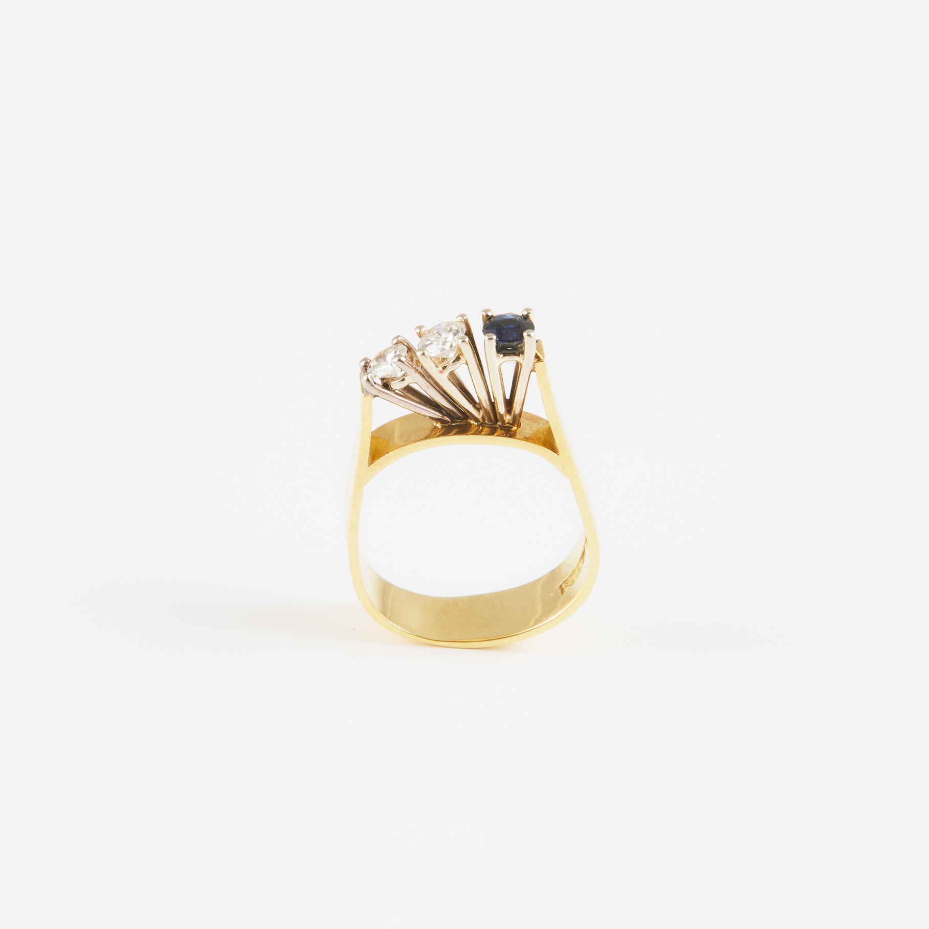 Pelegrin 18k Yellow Gold Asymmetrical Ring