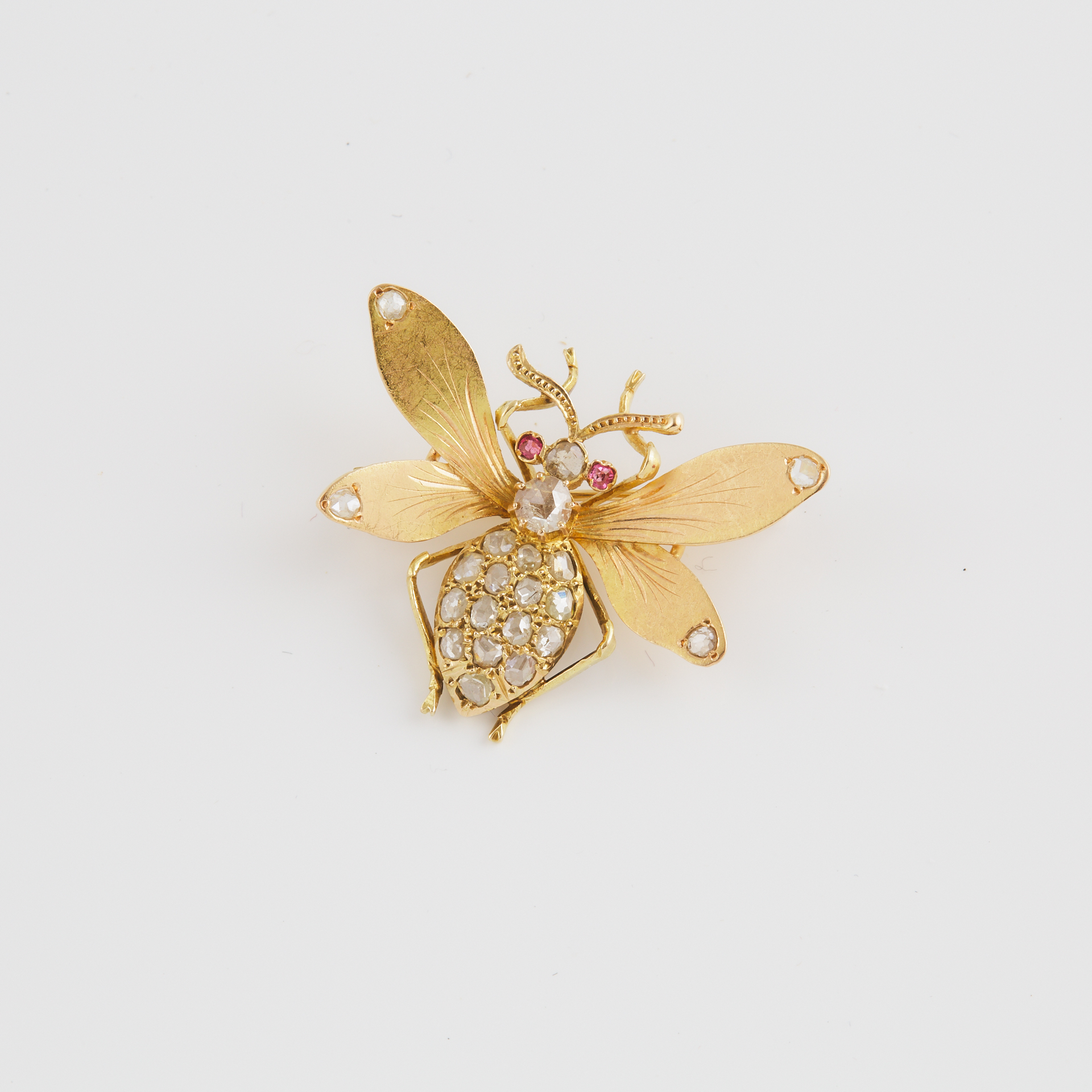 18k Yellow Gold Insect Brooch 