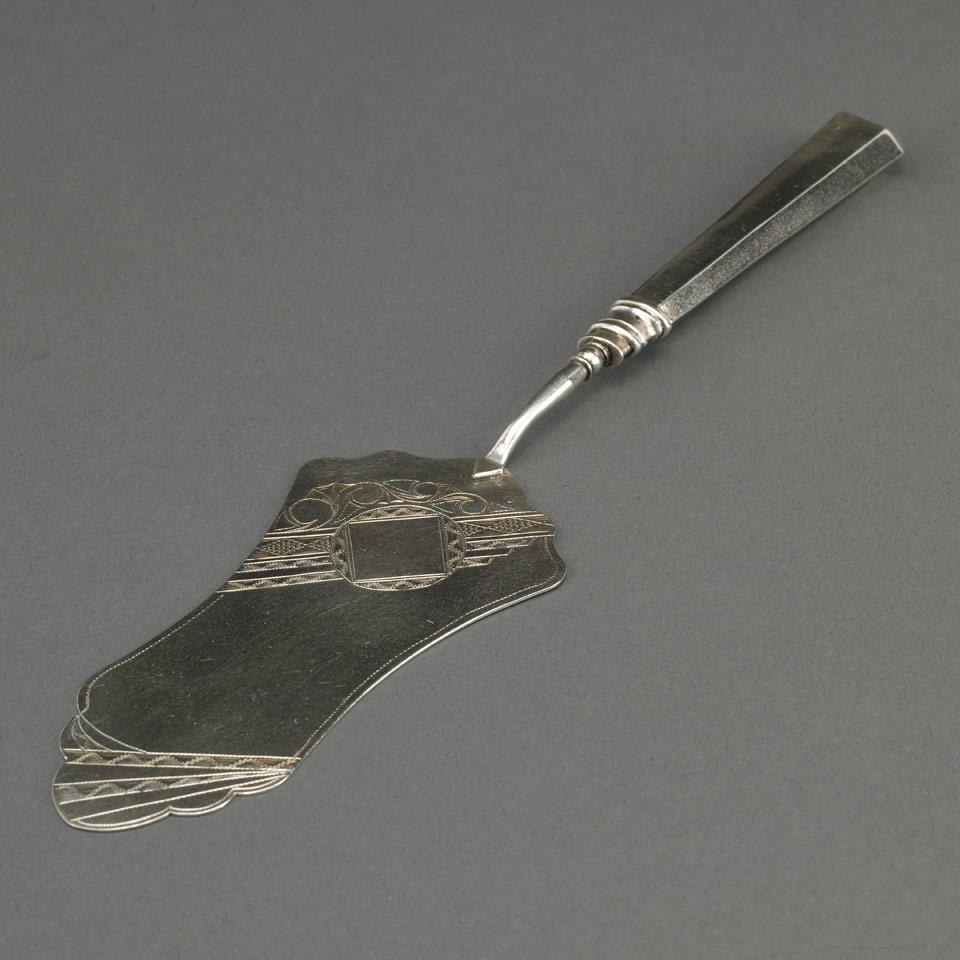 Russian Silver Cake Lifter, Moscow, c.1910