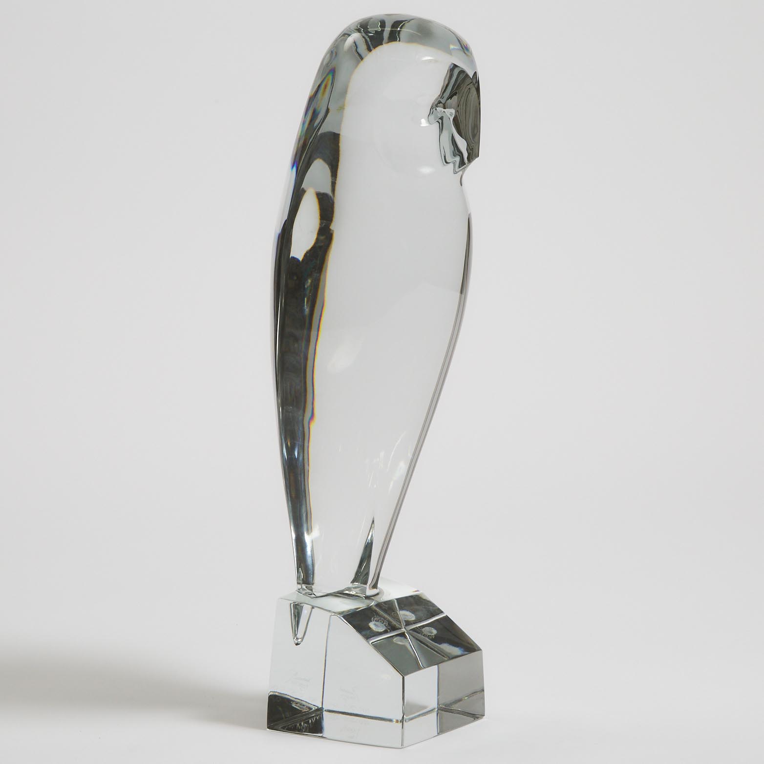 Baccarat Large Glass Model of an Owl, Robert Rigot, 160/200, 1981