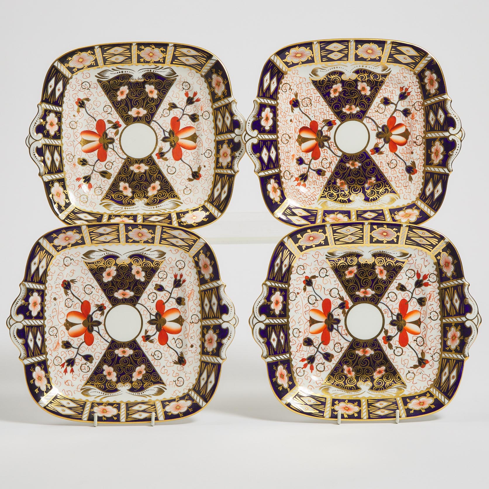Four Royal Crown Derby 'Imari' (2451) Pattern Cake Plates, 20th century