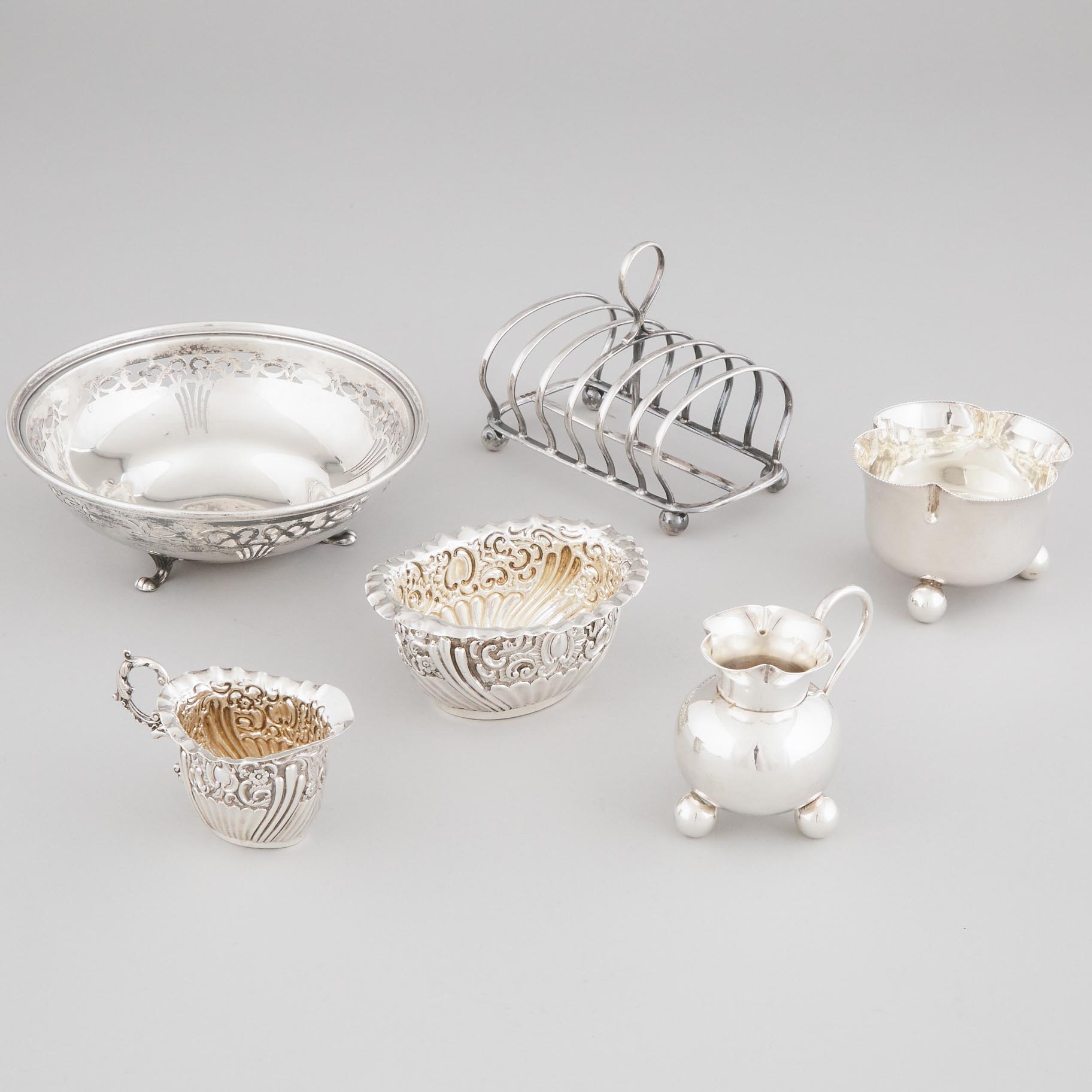Group of Victorian and Later English and Canadian Silver, late 19th/early 20th century