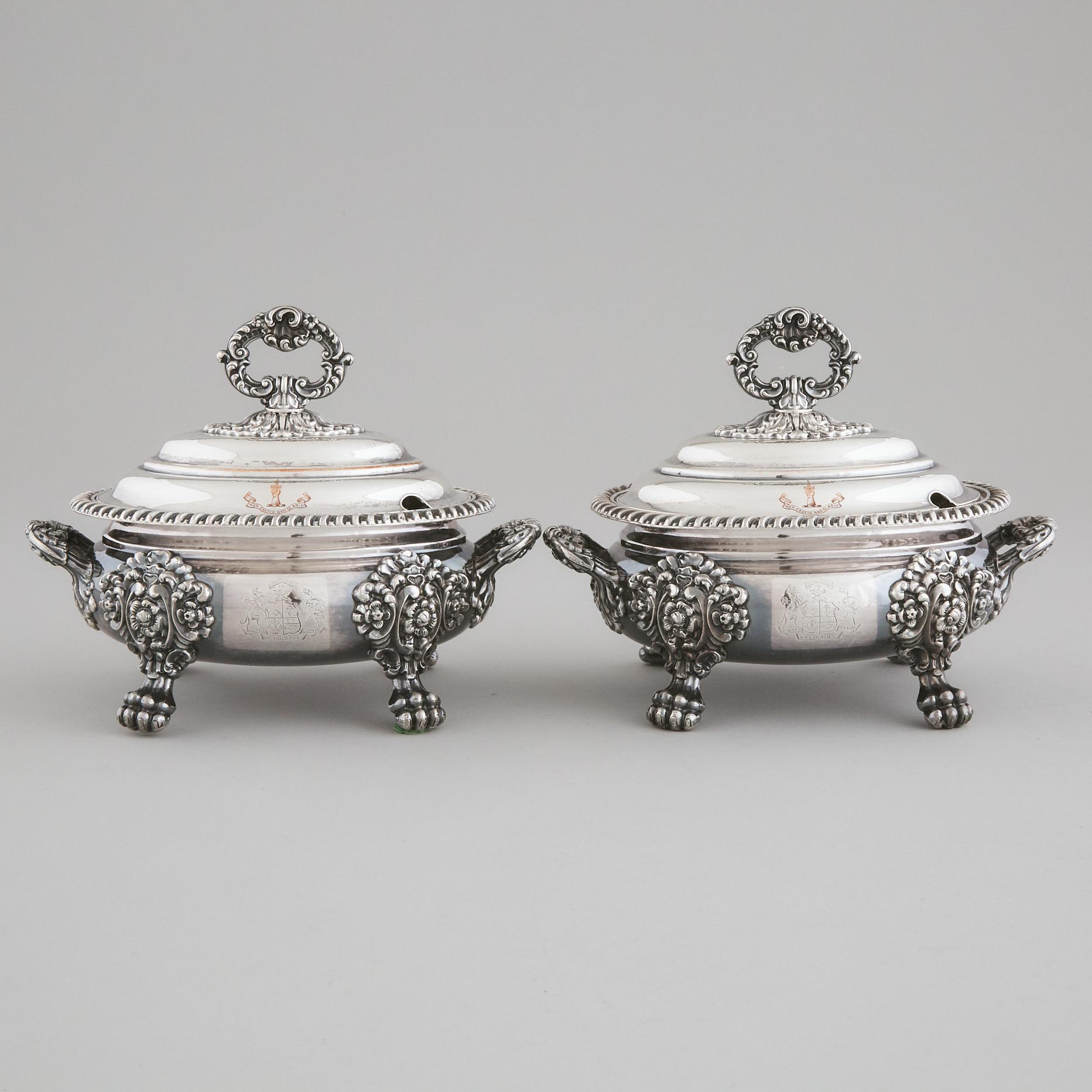 Pair of Old Sheffield Plate Oval Bellied Sauce Tureens and Covers, c.1825