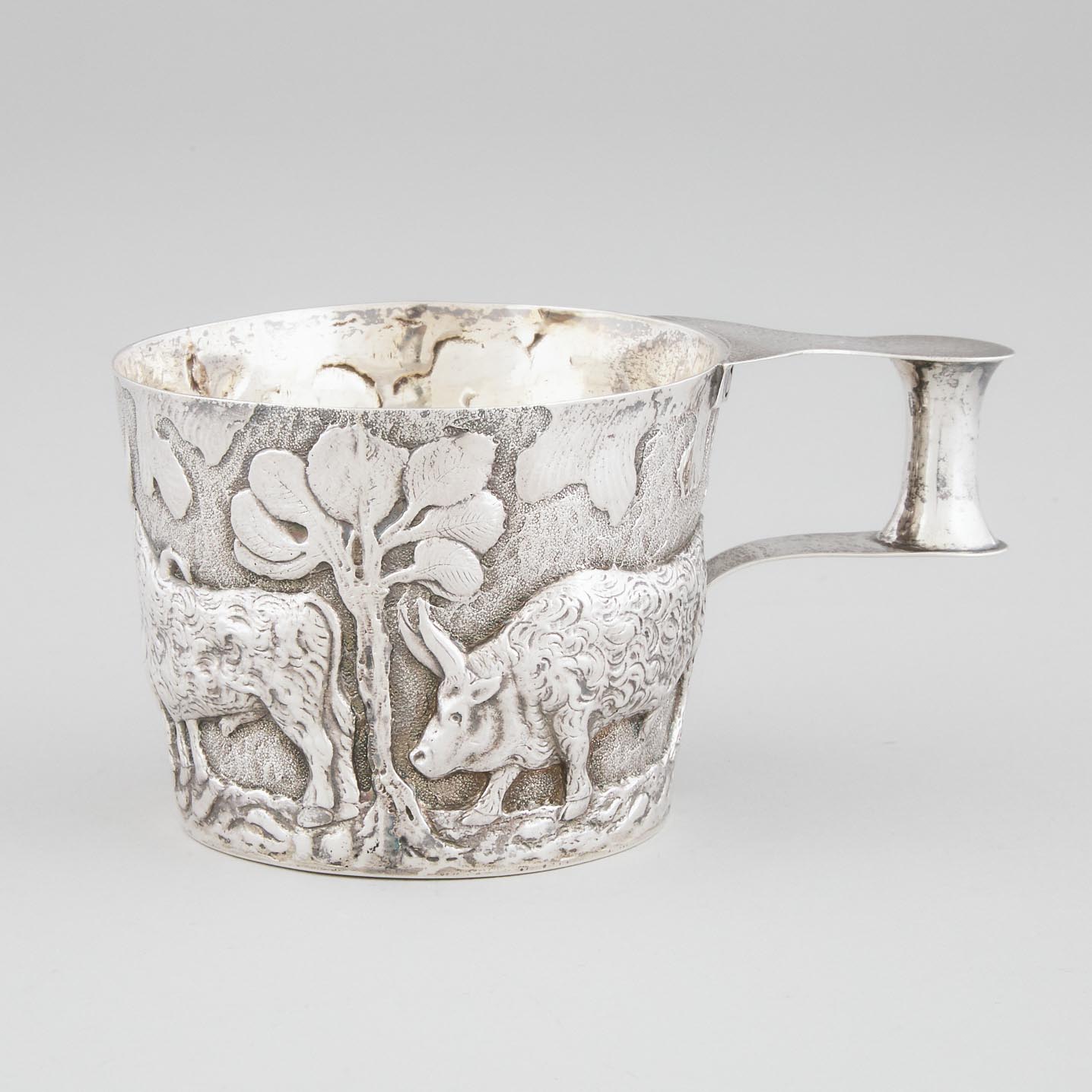 Late Victorian Silver 'Vapheio Cup', George Nathan & Ridley Hayes, Chester, 1900