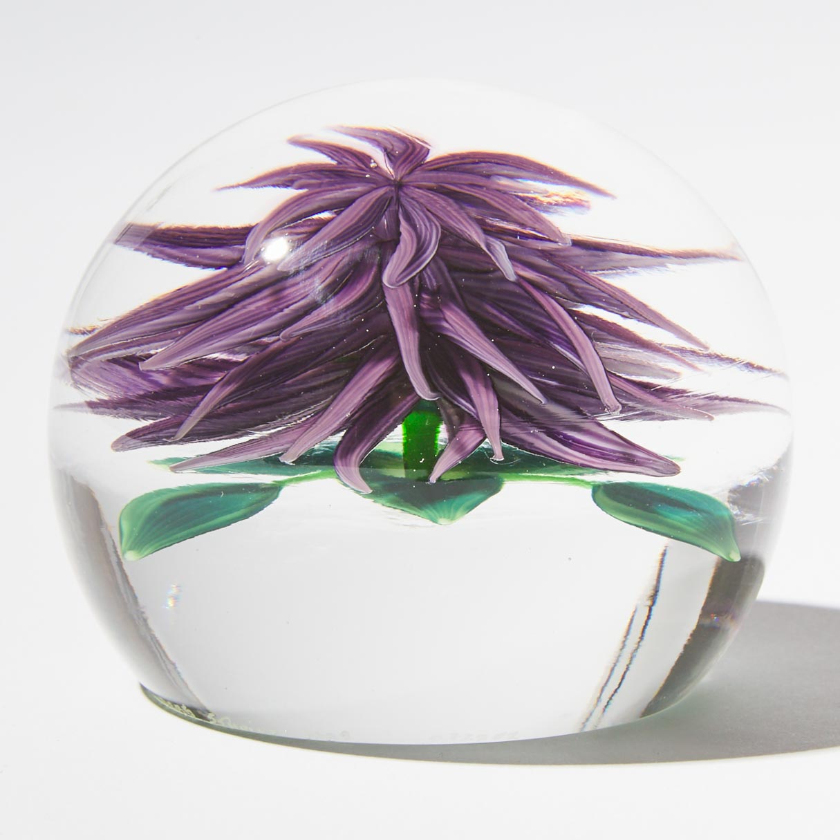 Steven Lundberg (American, 1953-2008), Violet Chrysanthemum Glass Paperweight, 1988
