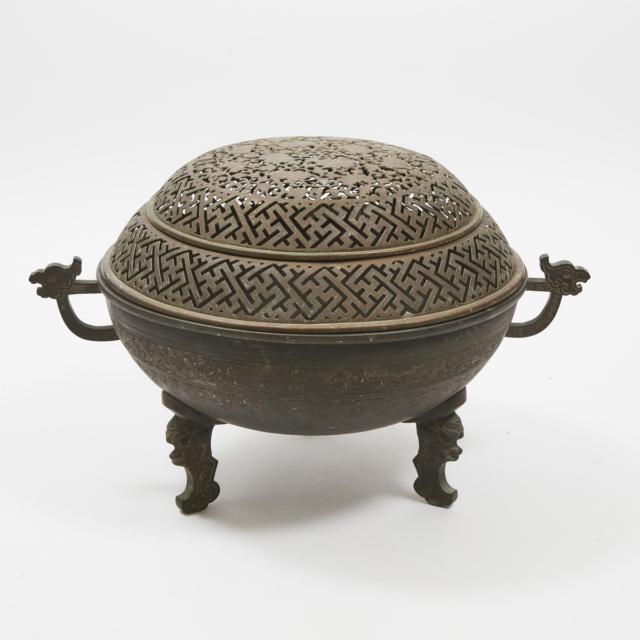 A Massive Chinese Bronze Tripod Incense Burner and Cover, Qing Dynasty