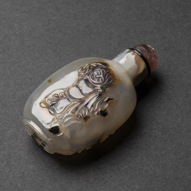 A Group of Four Agate Snuff Bottles, 19th Century