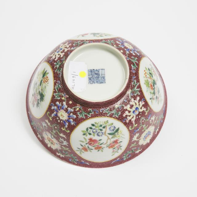 A Large Blue and White and Ruby Ground Famille Rose Sgraffiato 'Medallion' Bowl, Jiaqing Mark