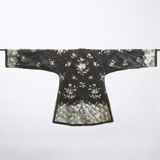 A Purple-Ground Embroidered Lady's Robe, Together With a Black-Ground Embroidered Suit, Republican Period (1912-1949)