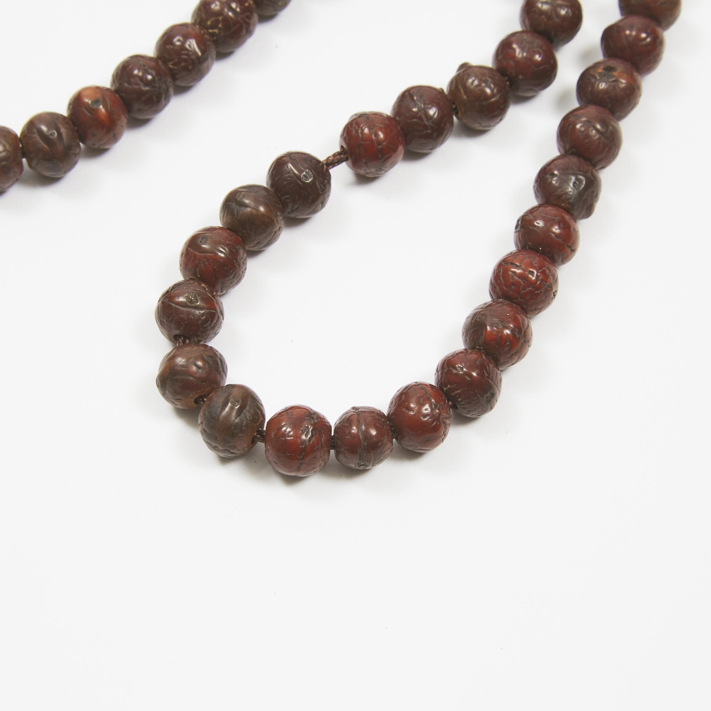 A One Hundred and Eight Bodhi Seed Beaded Necklace, Republican Period, Early 20th Century